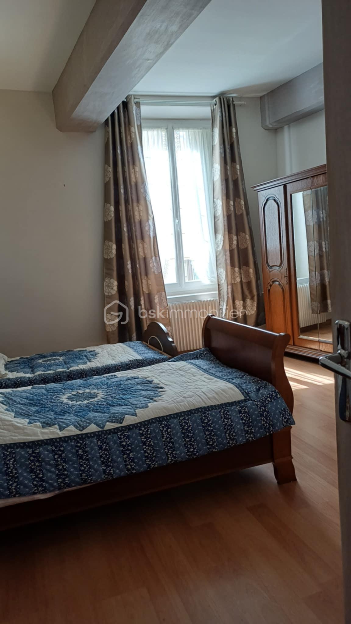 Appartement de 300 m² - Dourdan 8.jpg