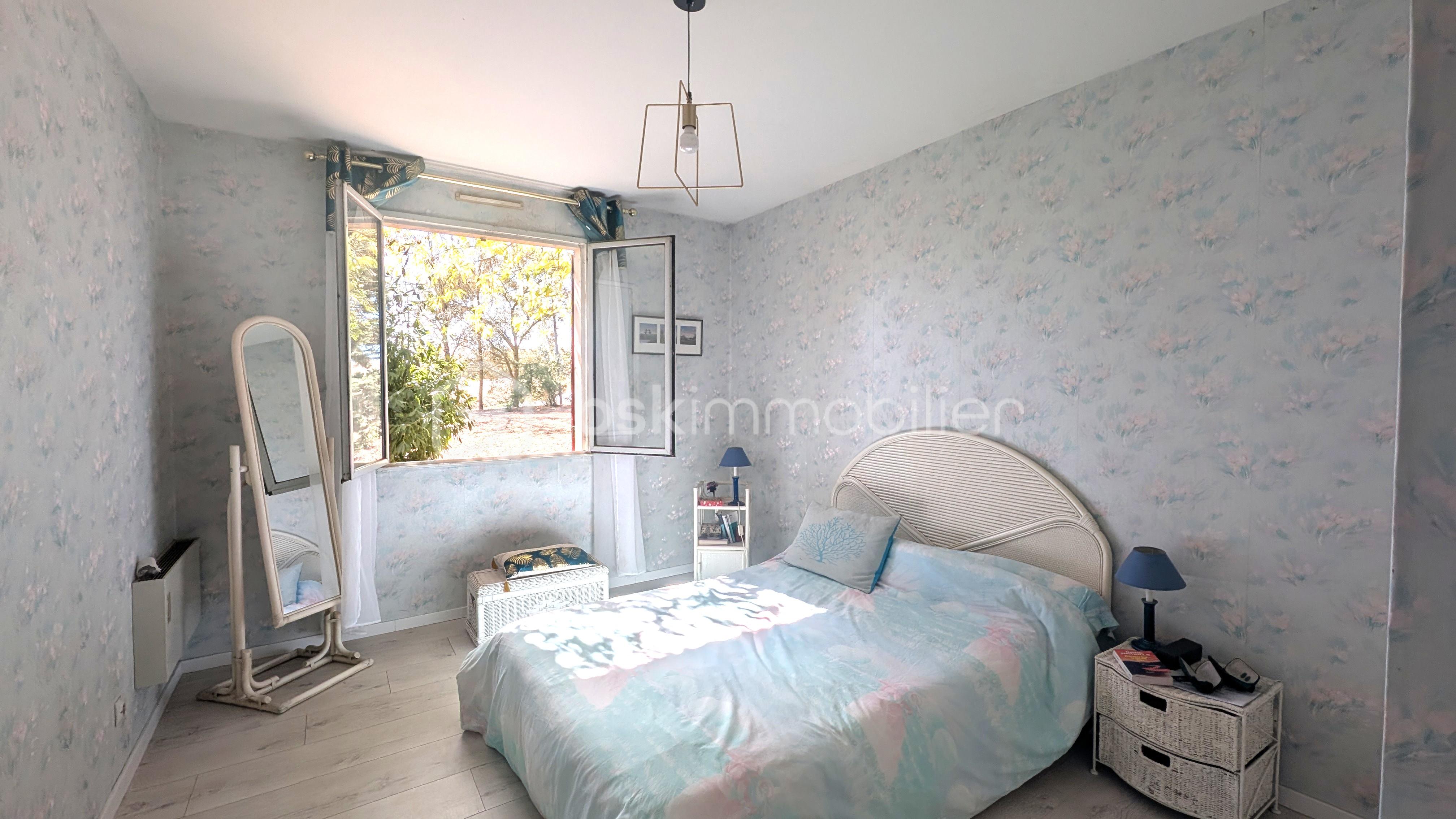 CHAMBRE1-ARDIZAS.jpg