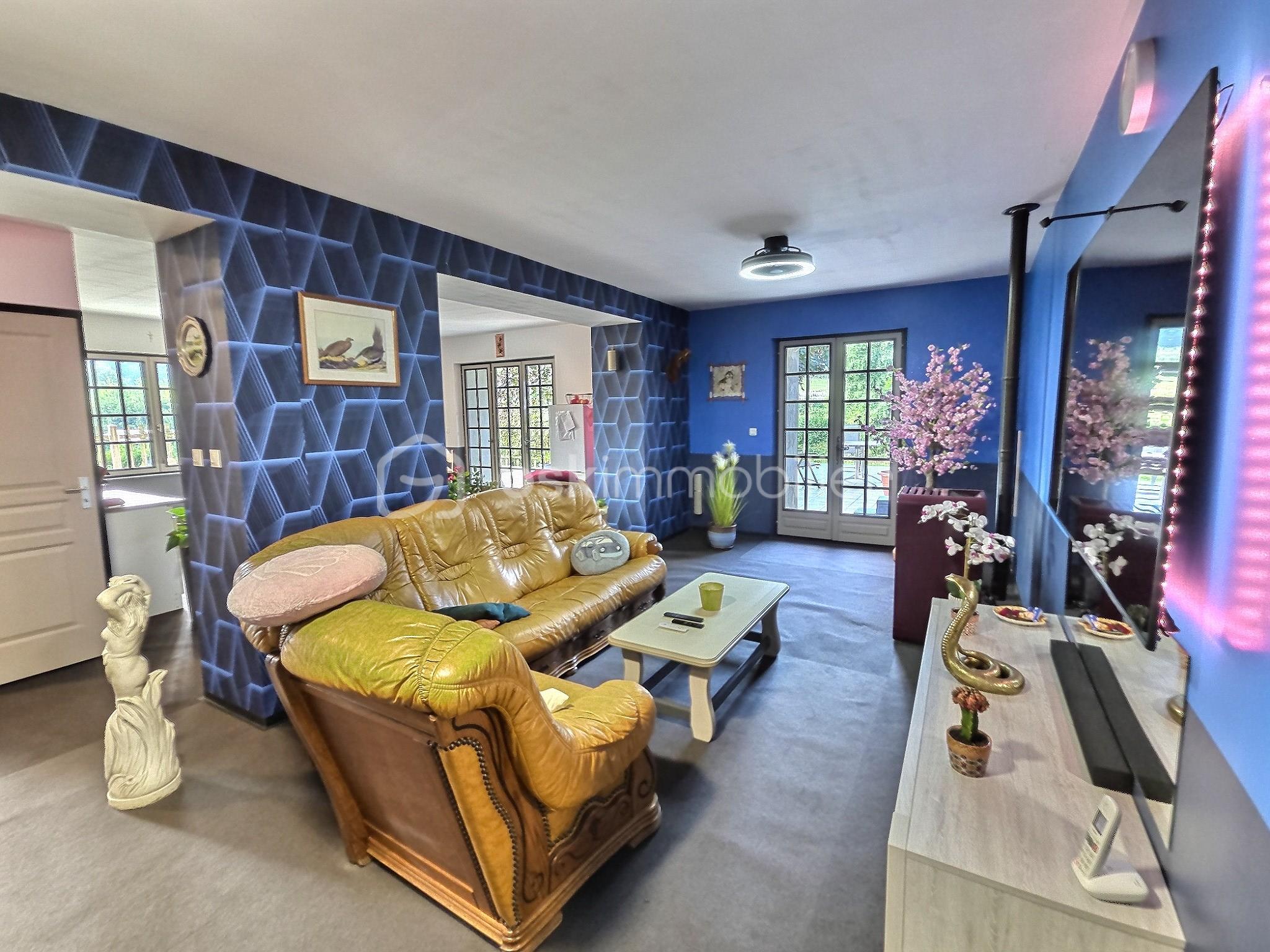 Maison de 180 m² - exposio_132976190.jpg