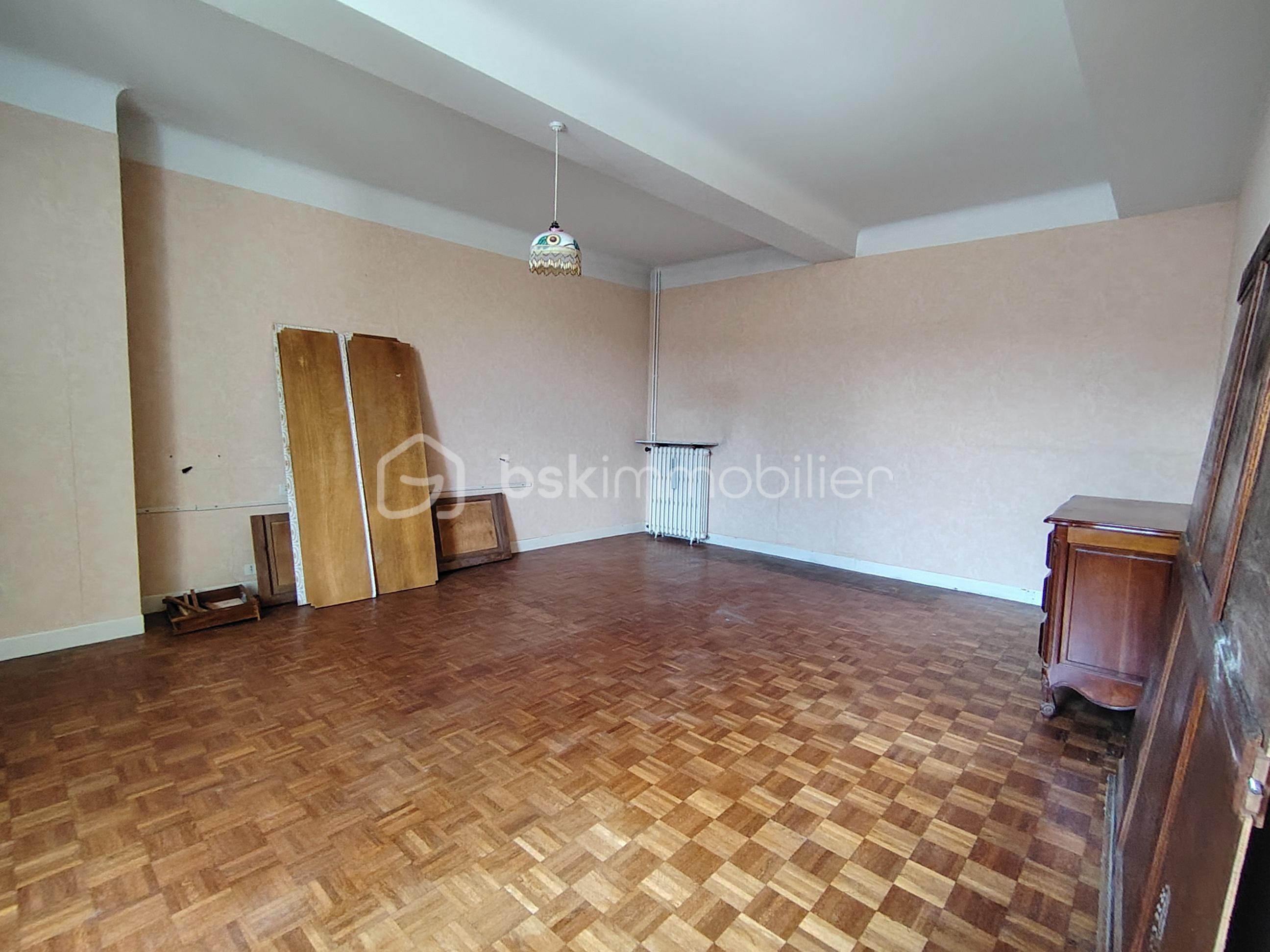 Corps de ferme de 200 m² - DIFF 4.jpg