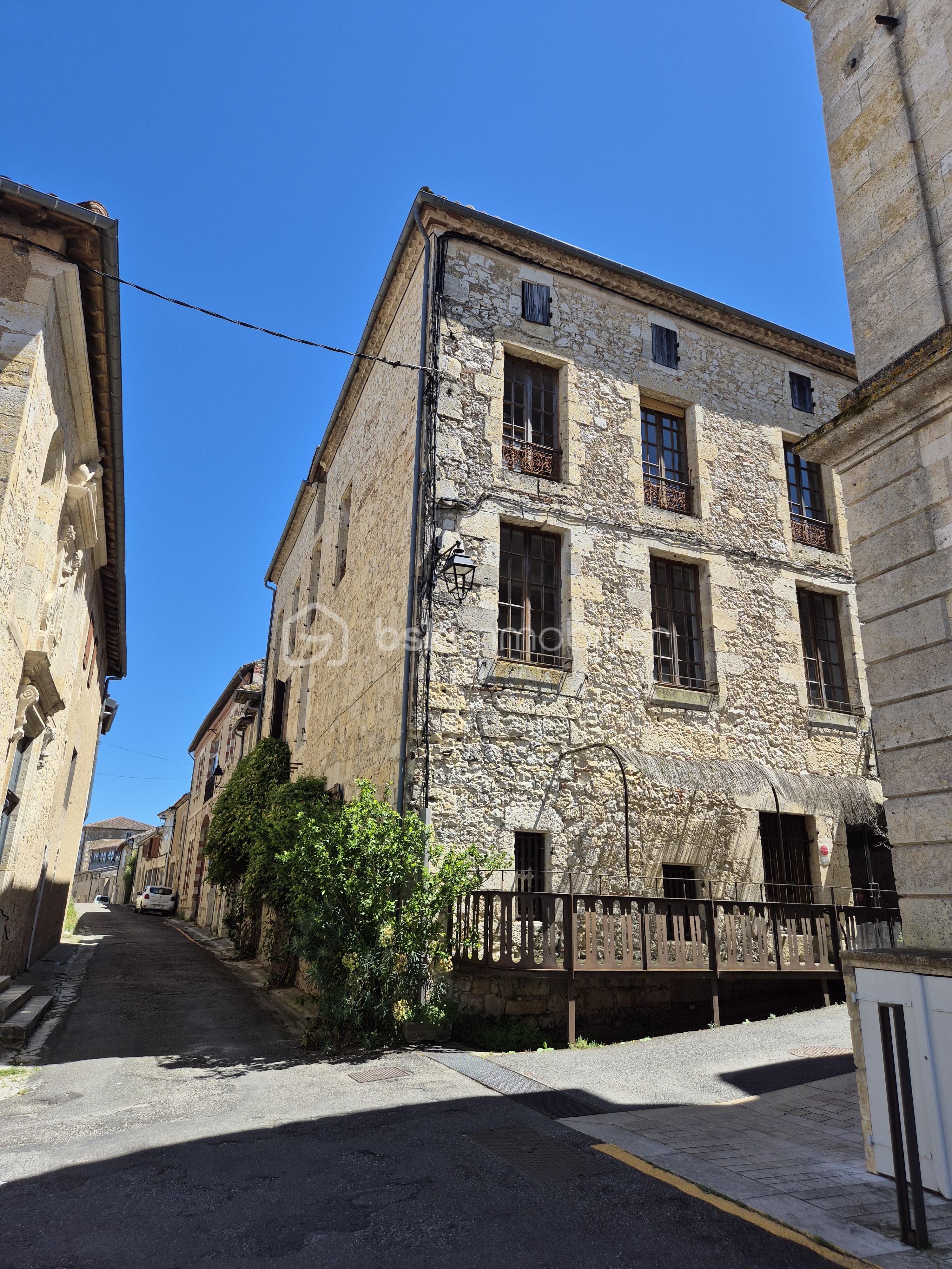 Maison ancienne de 330 m² - 20250529_145554.jpg