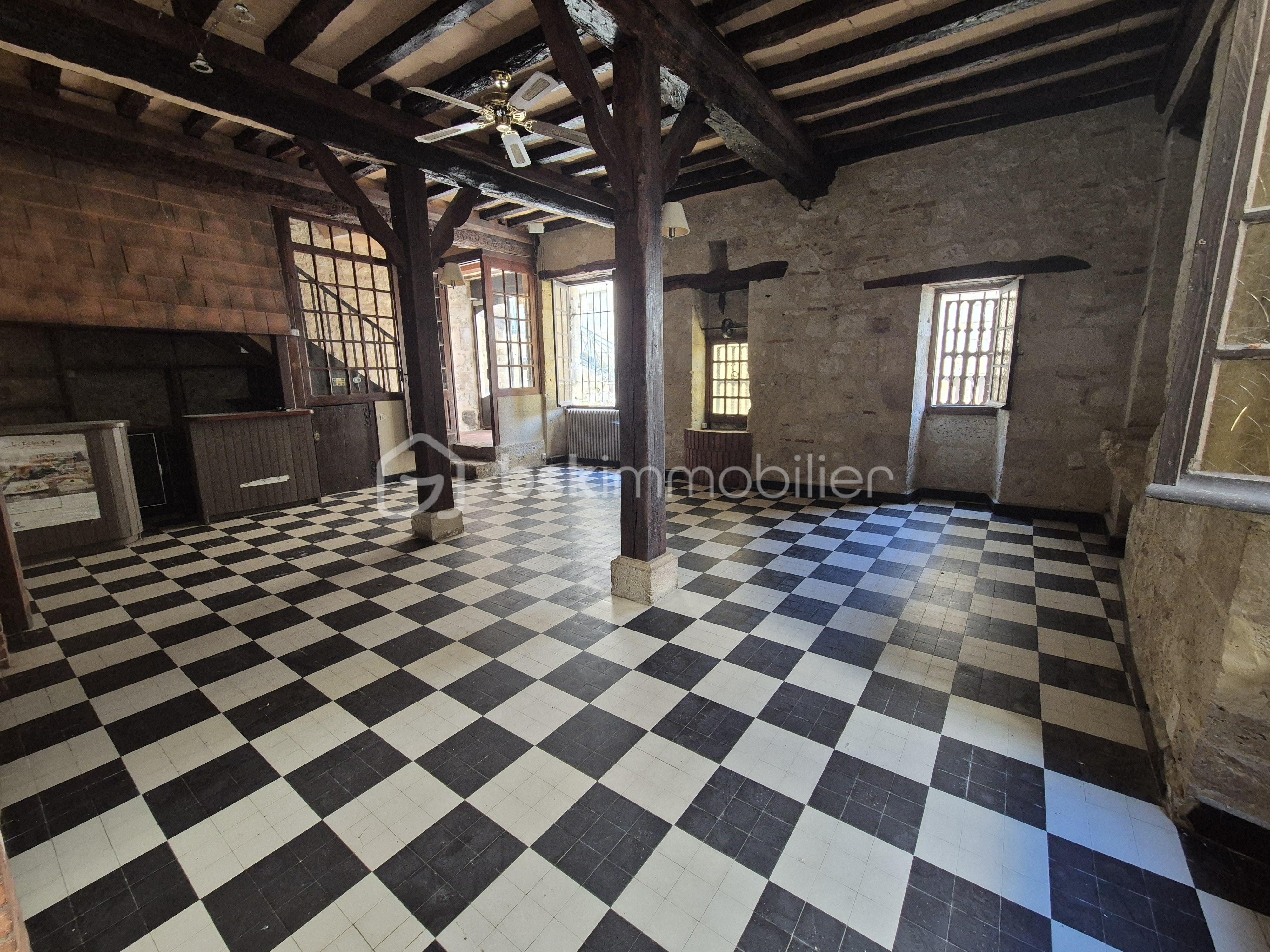 Maison ancienne de 330 m² - 20250918_150527.jpg
