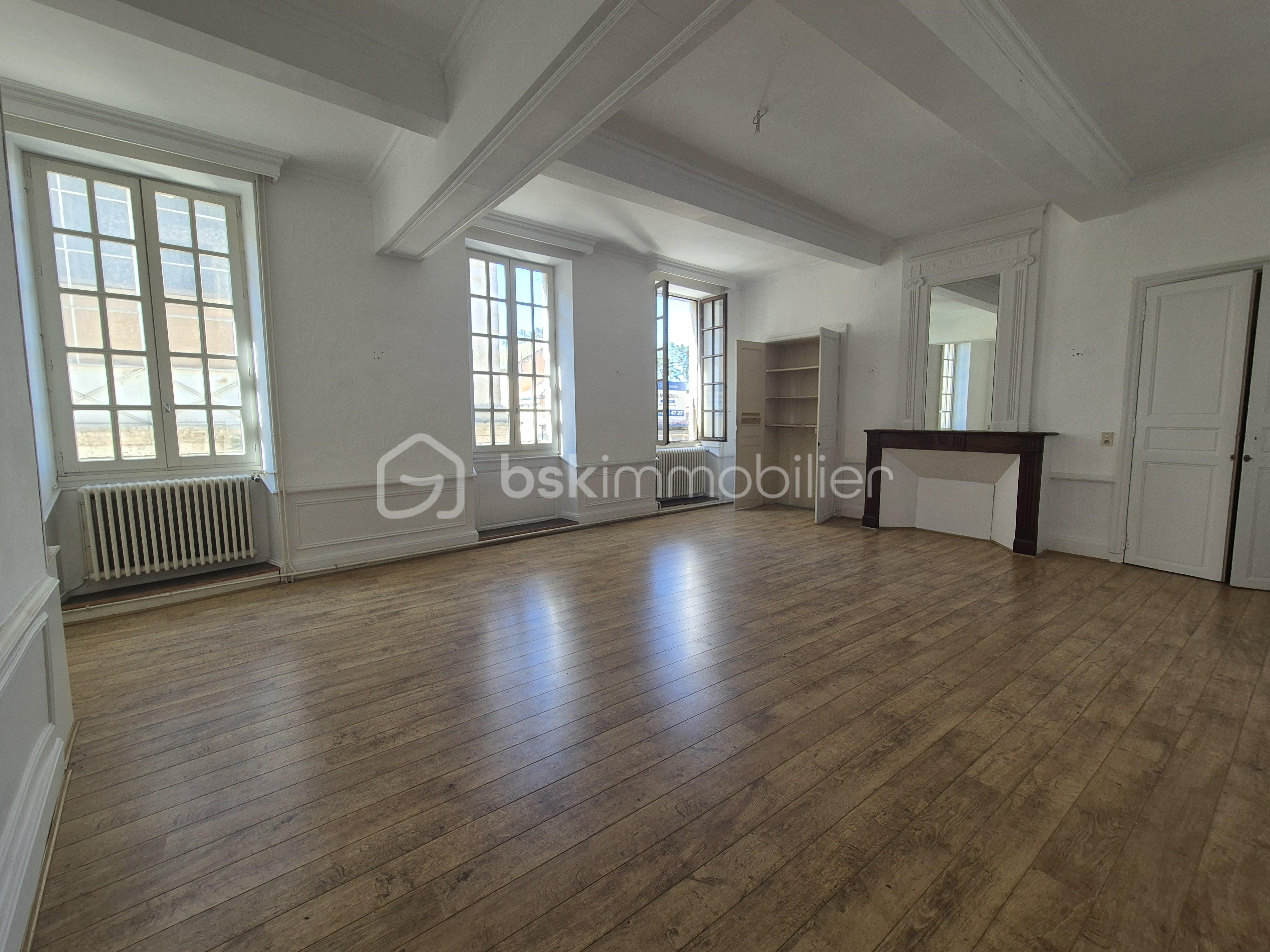 Maison ancienne de 330 m² - 20250918_145937.jpg