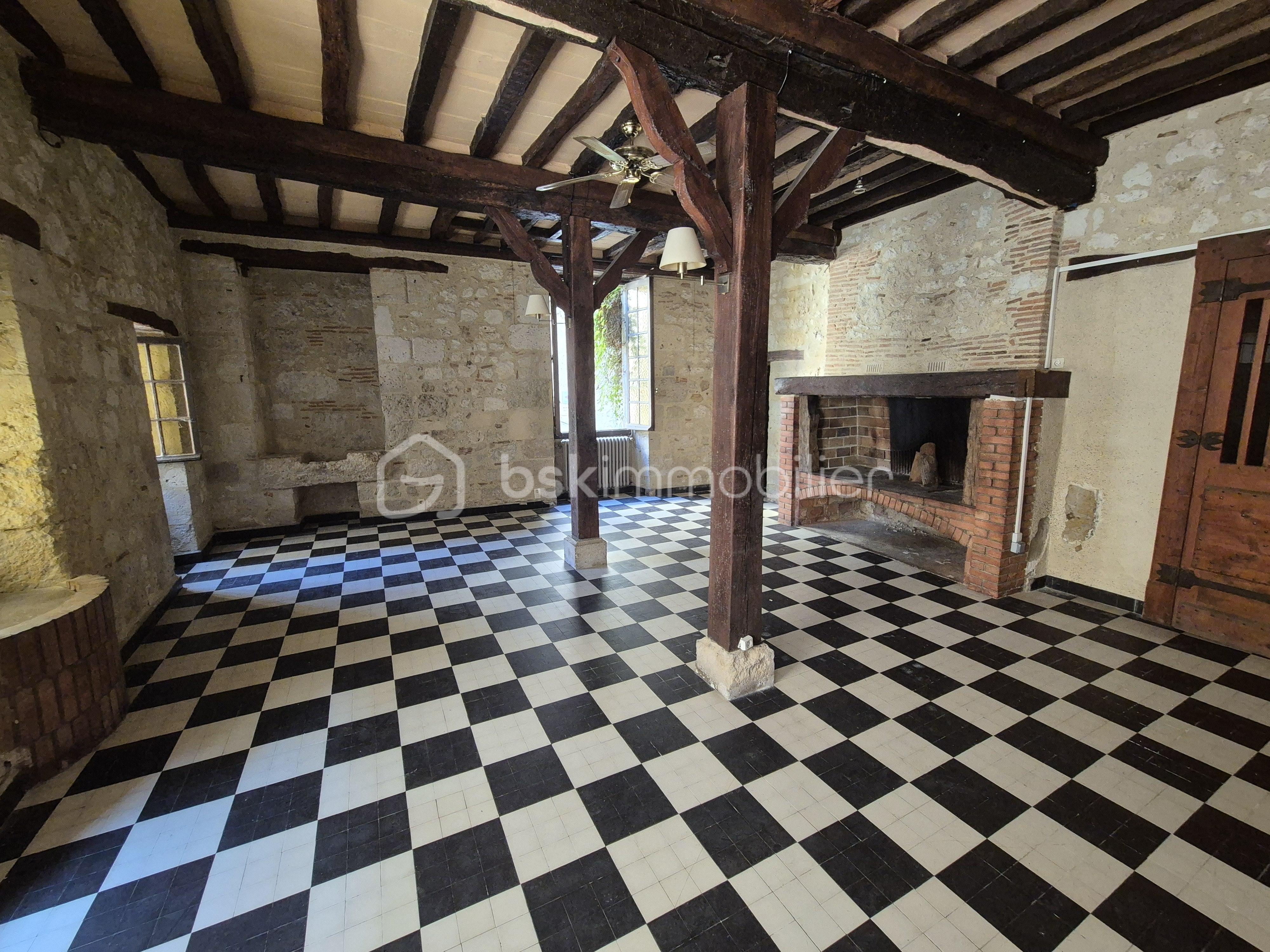Maison ancienne de 330 m² - 20250918_150617.jpg