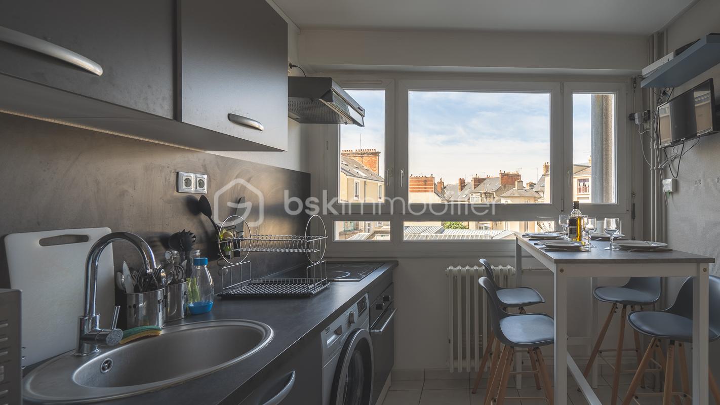 Appartement de 71 m² - Rue Pasteur_Cuisine_02.jpg