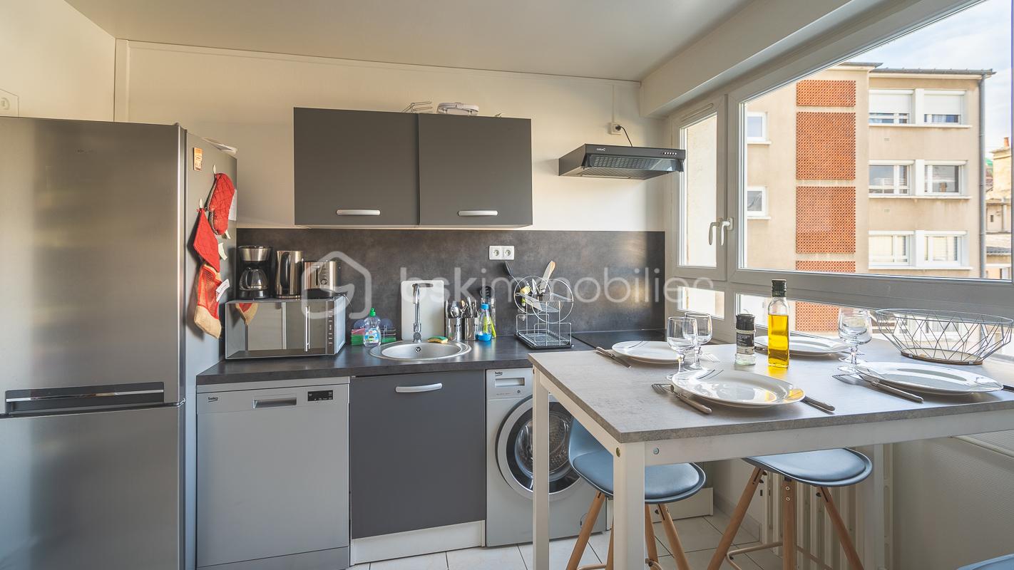 Appartement de 71 m² - Rue Pasteur_Cuisine_01.jpg