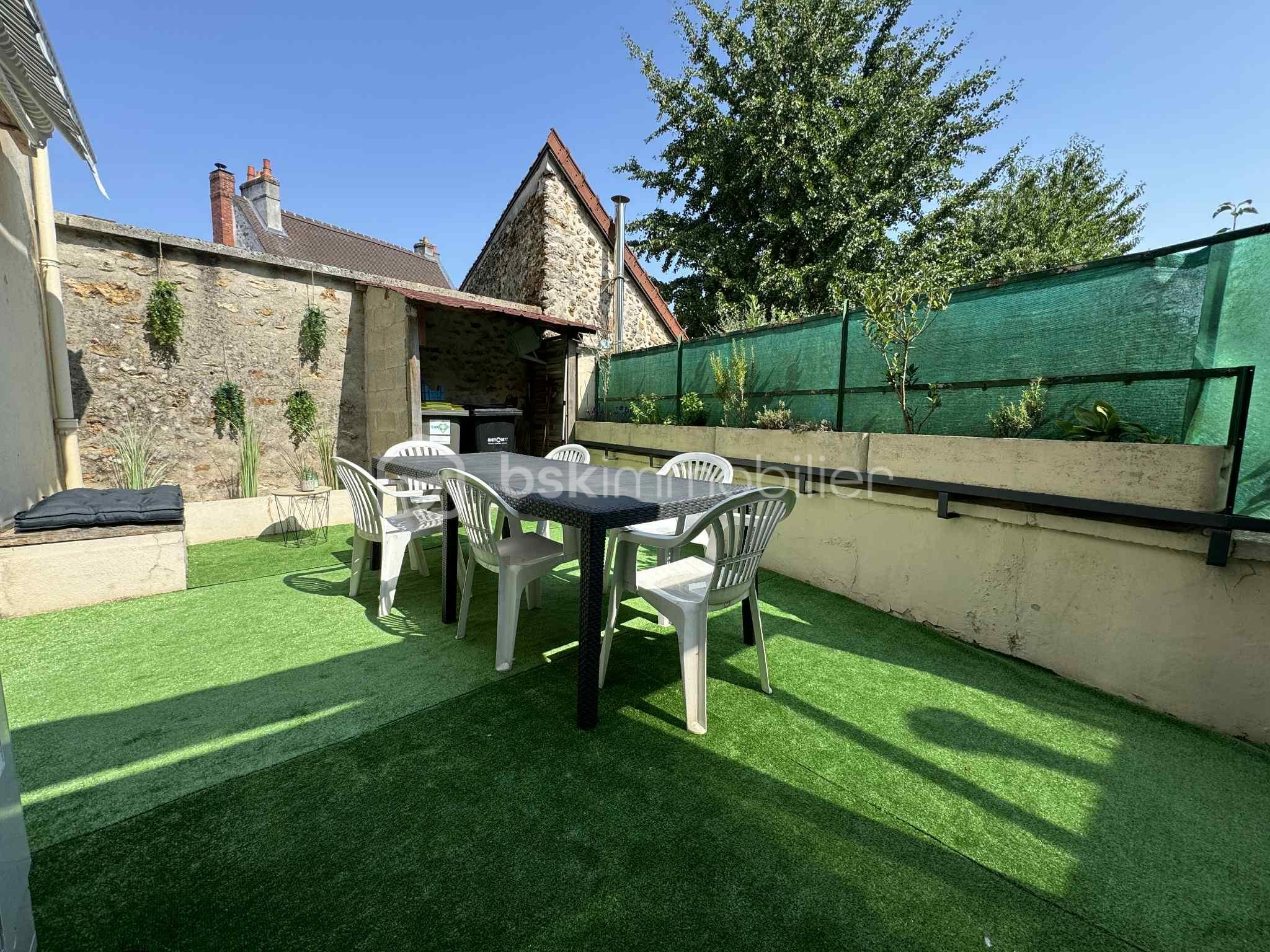 Maison de 186 m² - 469f2978-074f-449c-85c5-e01fc825489e.jfif