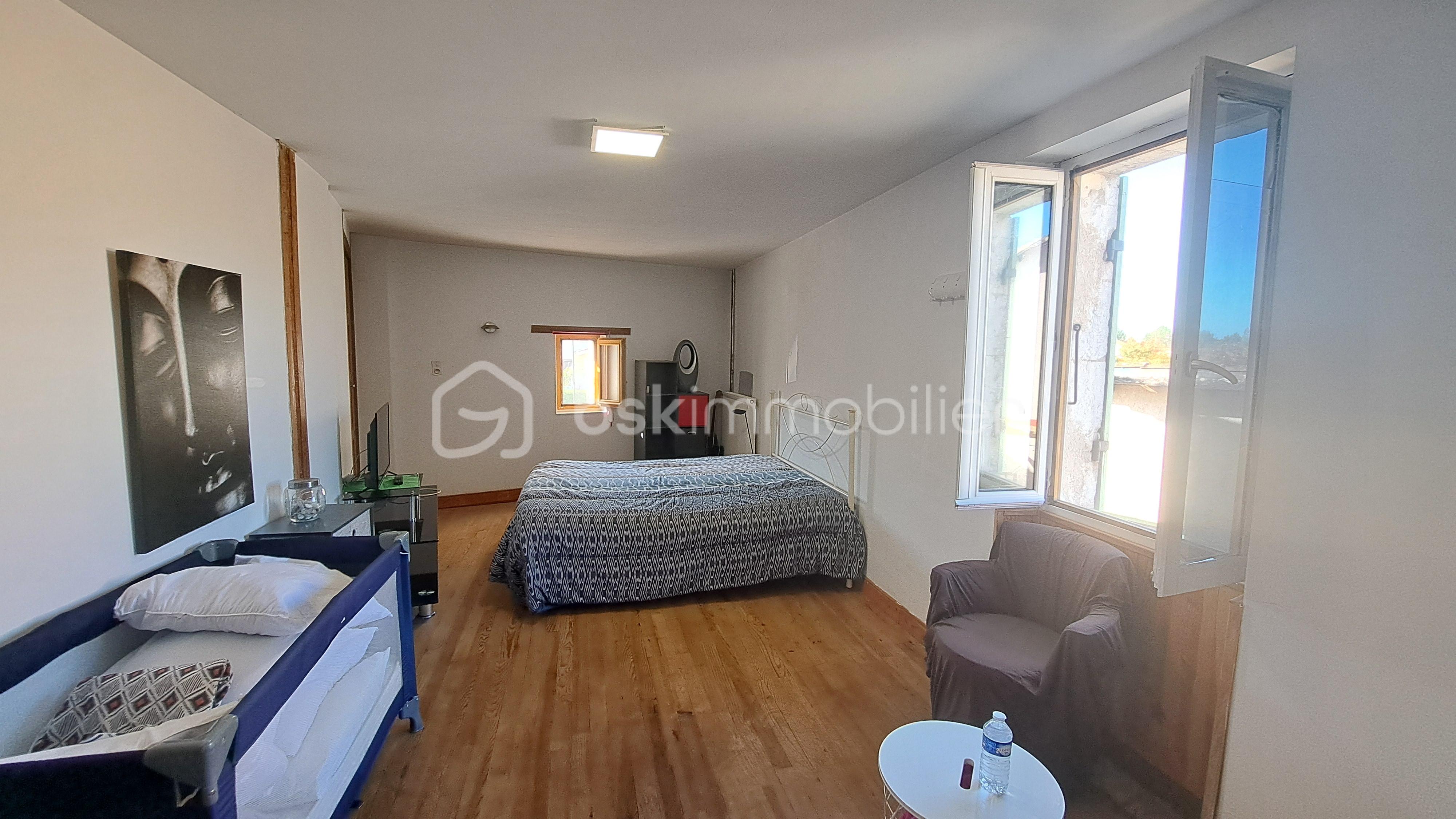 Maison de 340 m² - 20250918_105046.jpg