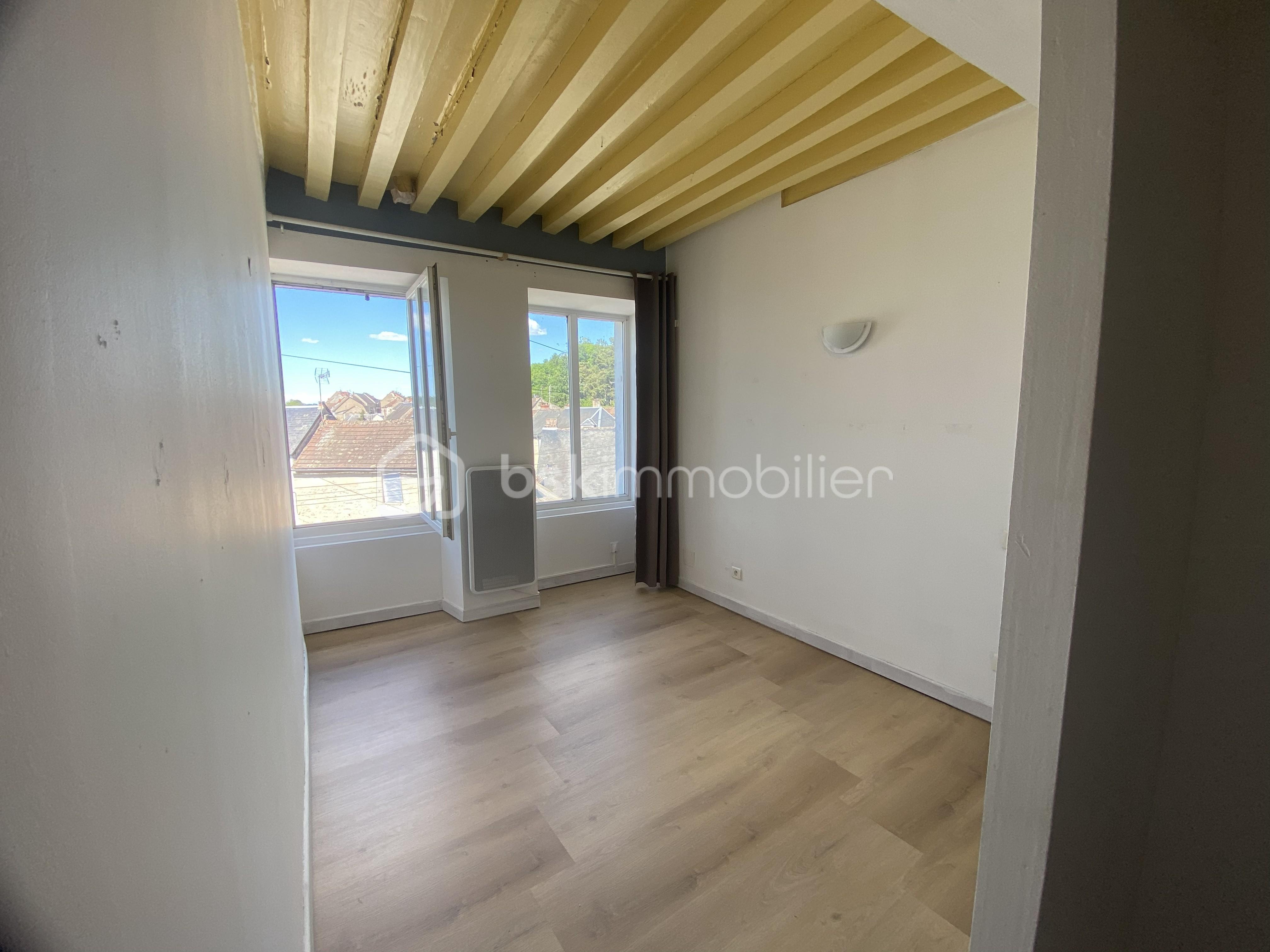 CHAMBRE 2 POUR ANNONCE LORMES .jpg