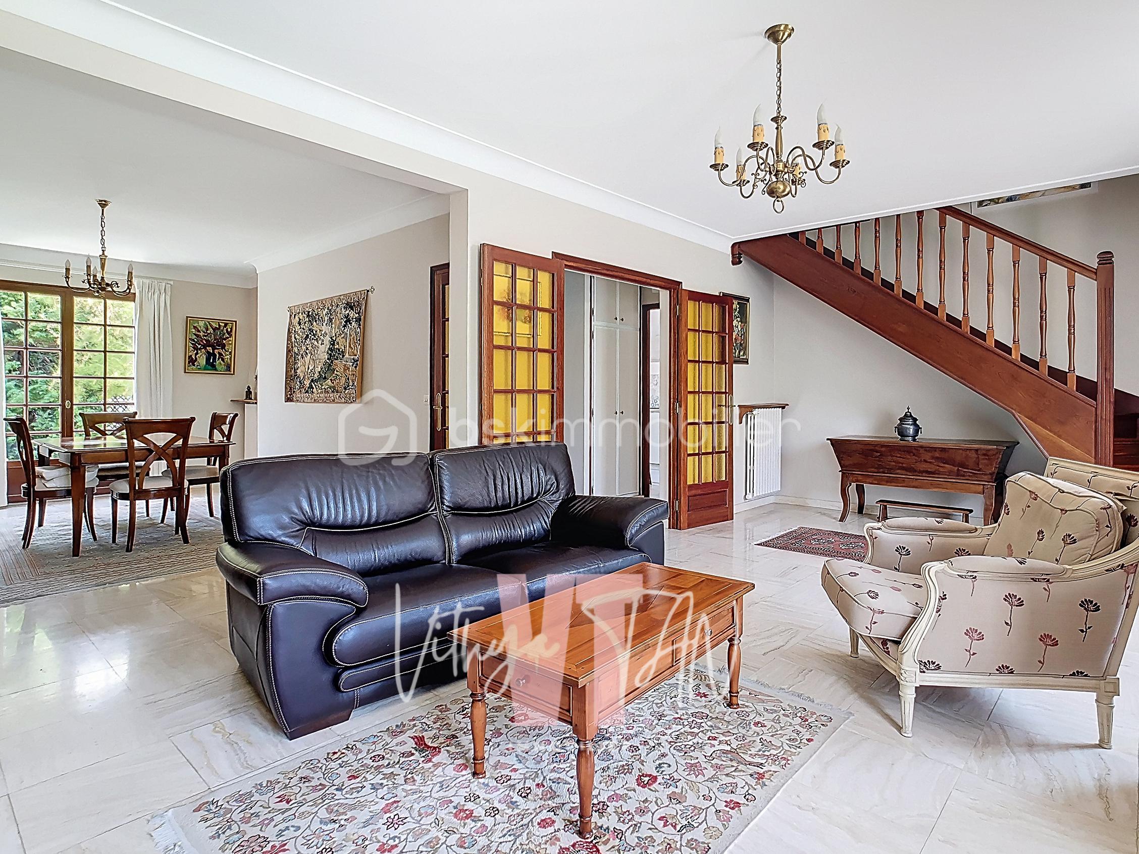 Maison de 159 m² - 4 SALON-8.jpg