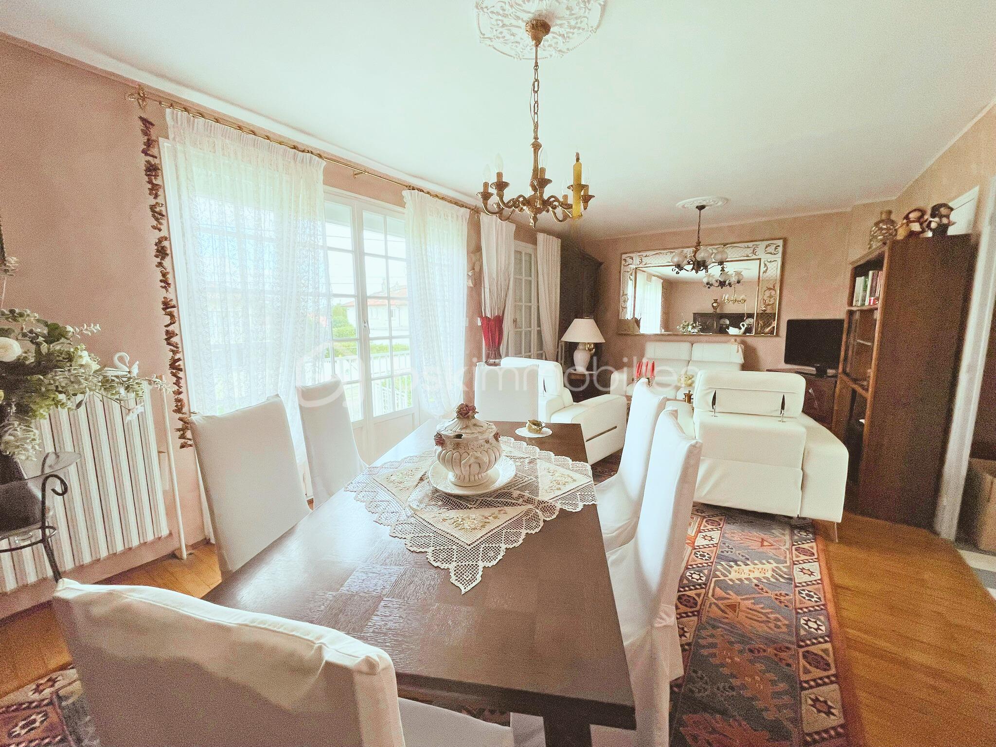 Maison de 90 m² - salle a manger salon.jpg