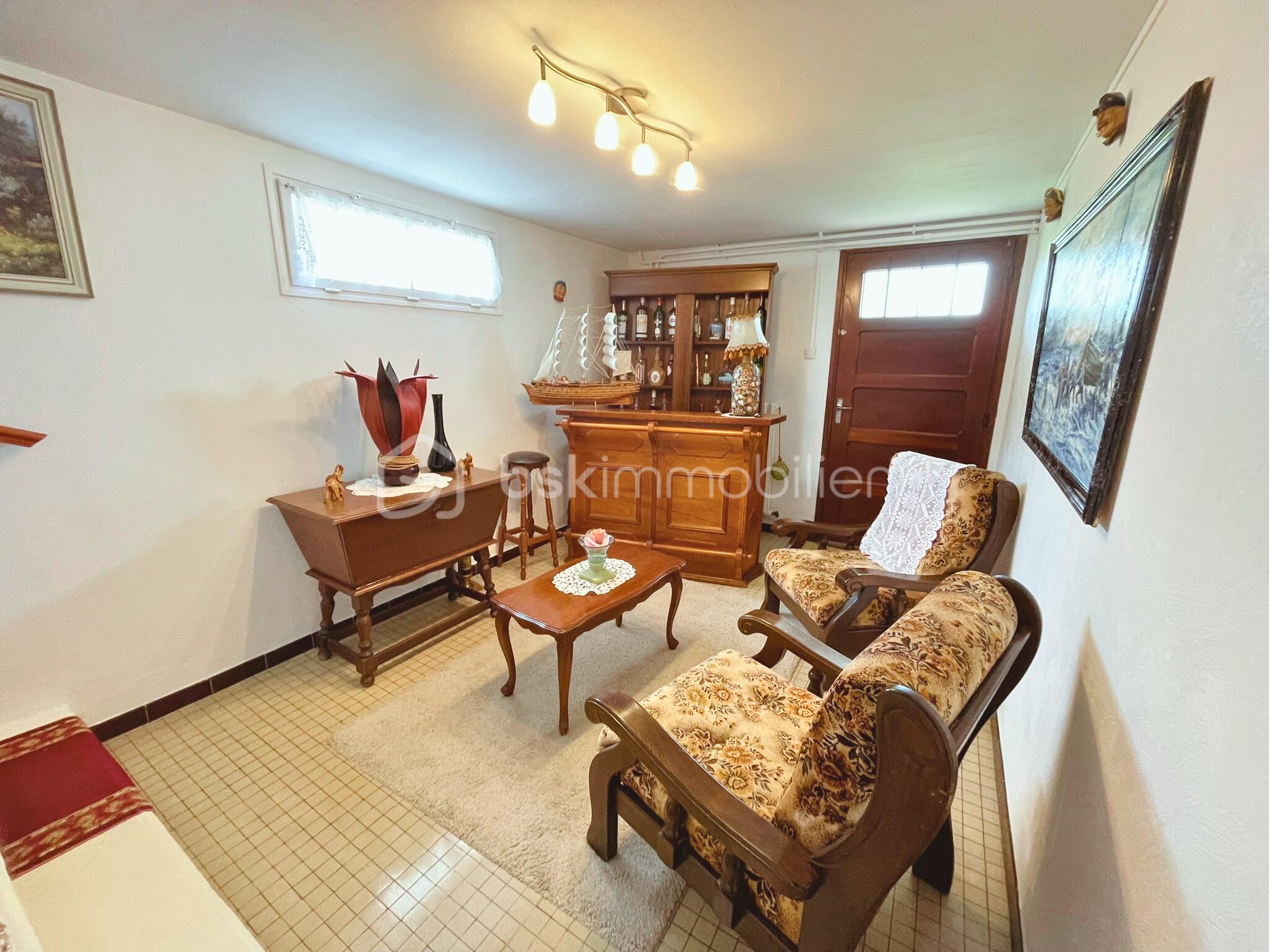 Maison de 90 m² - salon rdc.jpg