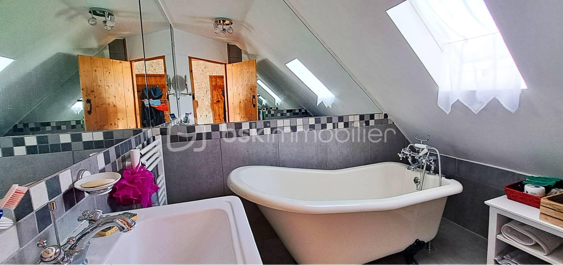 Maison de 77 m² - salle de bains.jpg