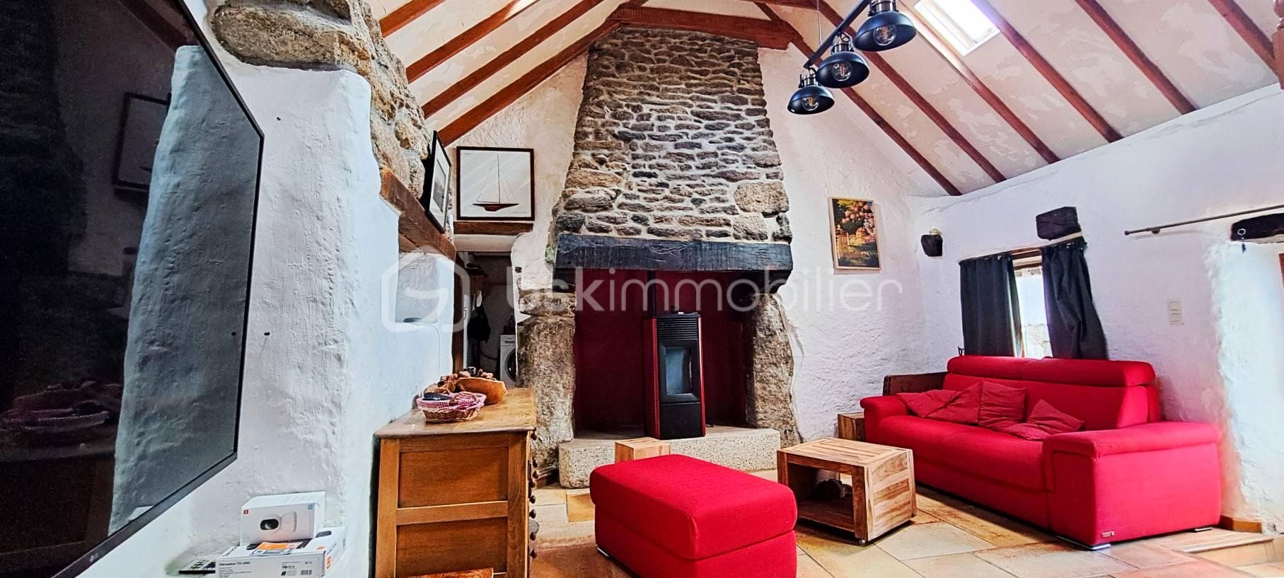 Maison de 77 m² - salon.jpg