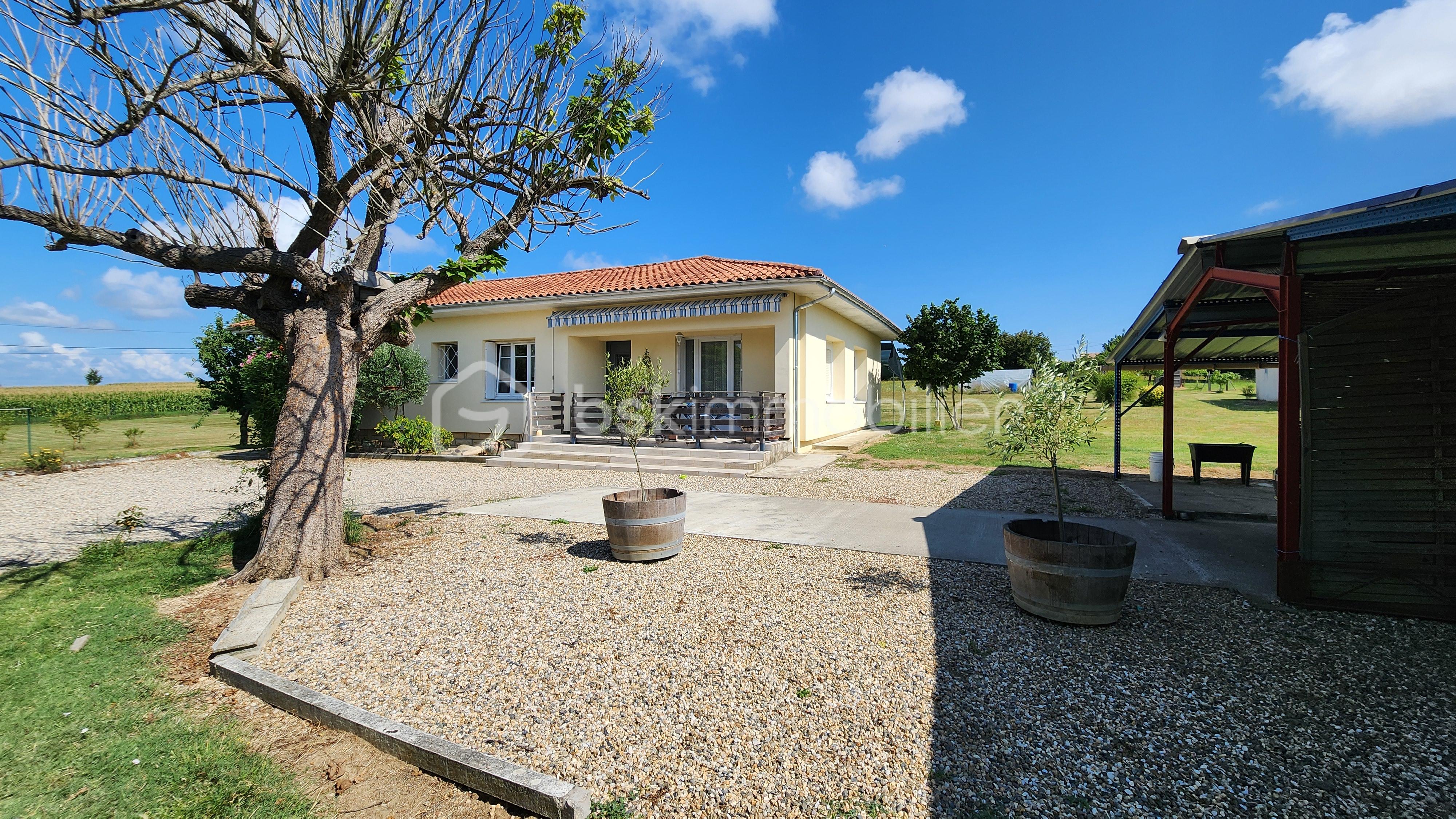 Maison 5 pièces 119 m² · à Seyches · 119 m² · 194 000 €
