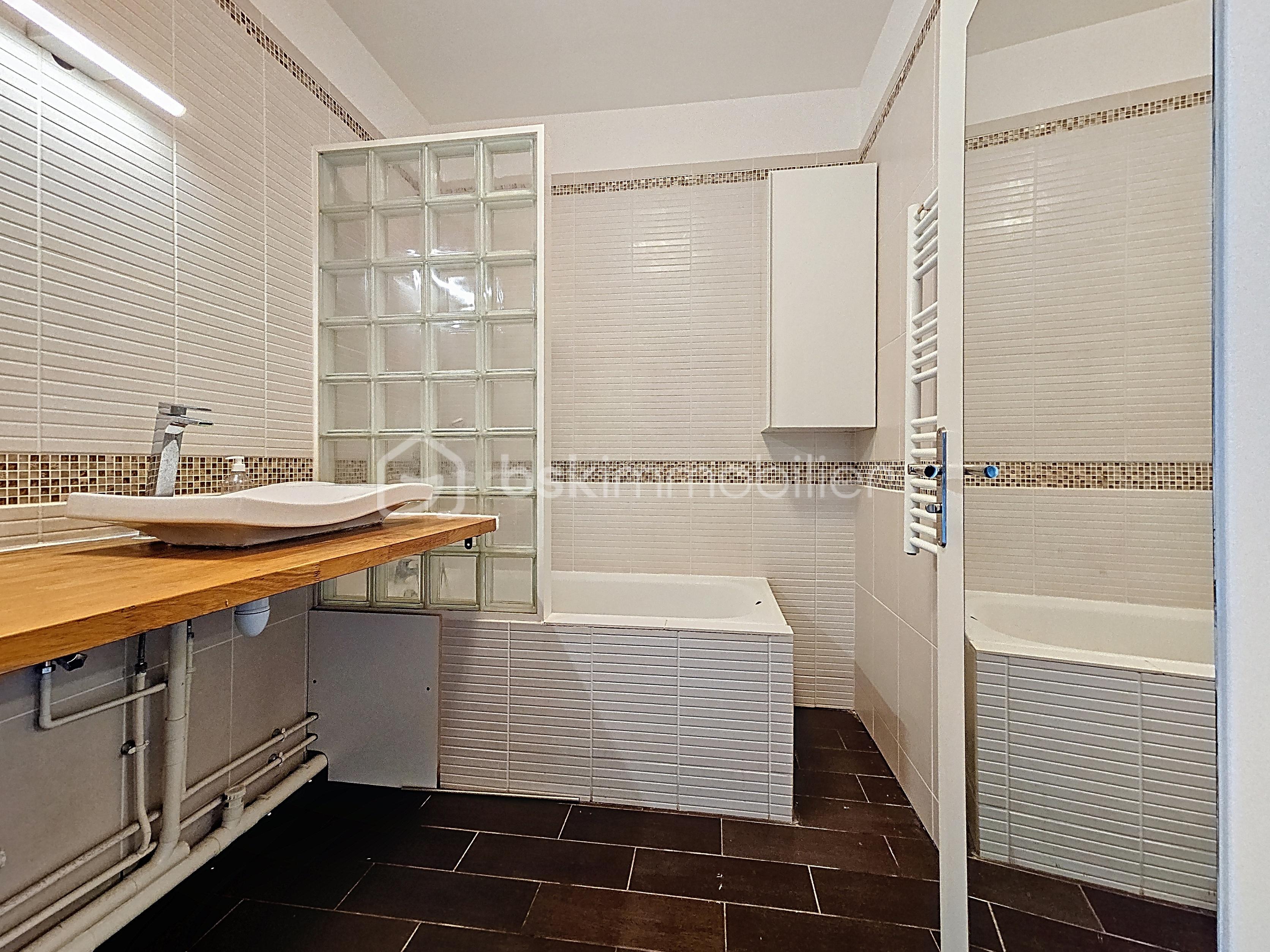 Appartement de 69 m² - Image 3.jpg