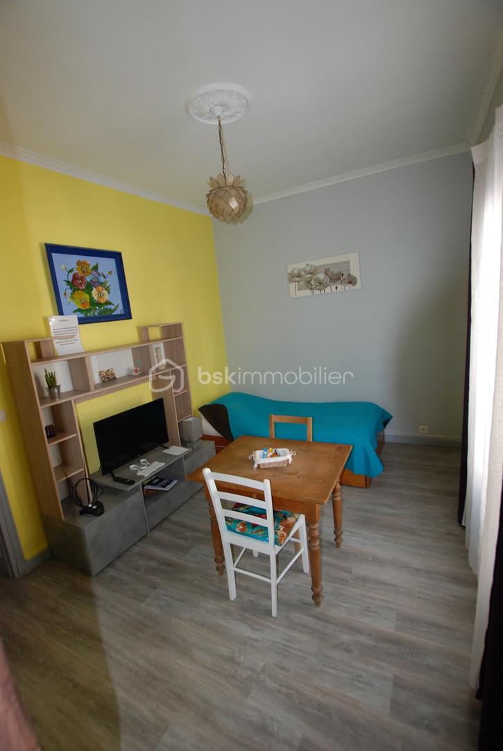 Immeuble mixte de 364 m² - E297557F-3B7B-4F35-A4D0-97FA34C090C7_1_105_c.jpeg