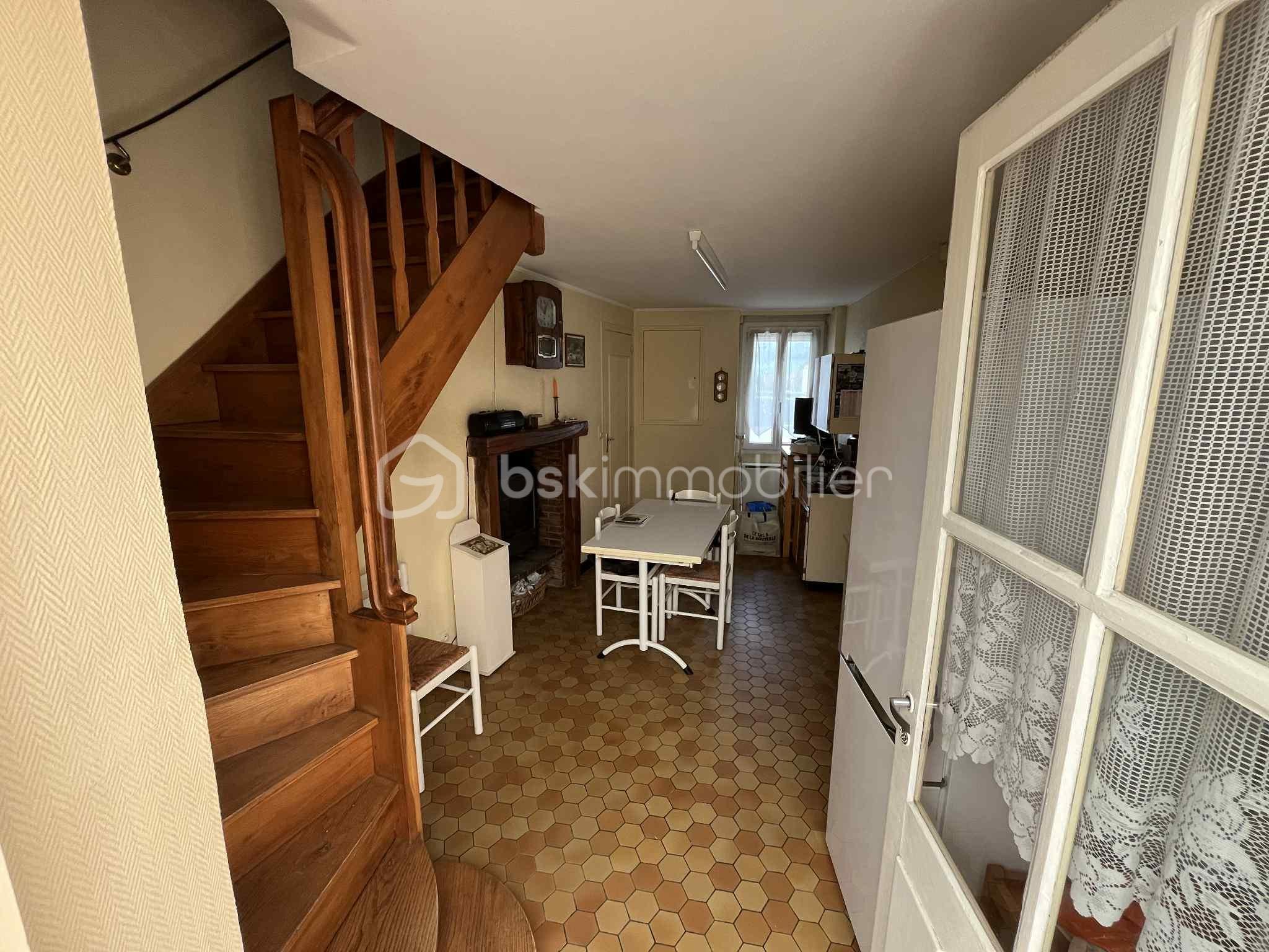 Maison ancienne de 88 m² - salleamanger.jpeg