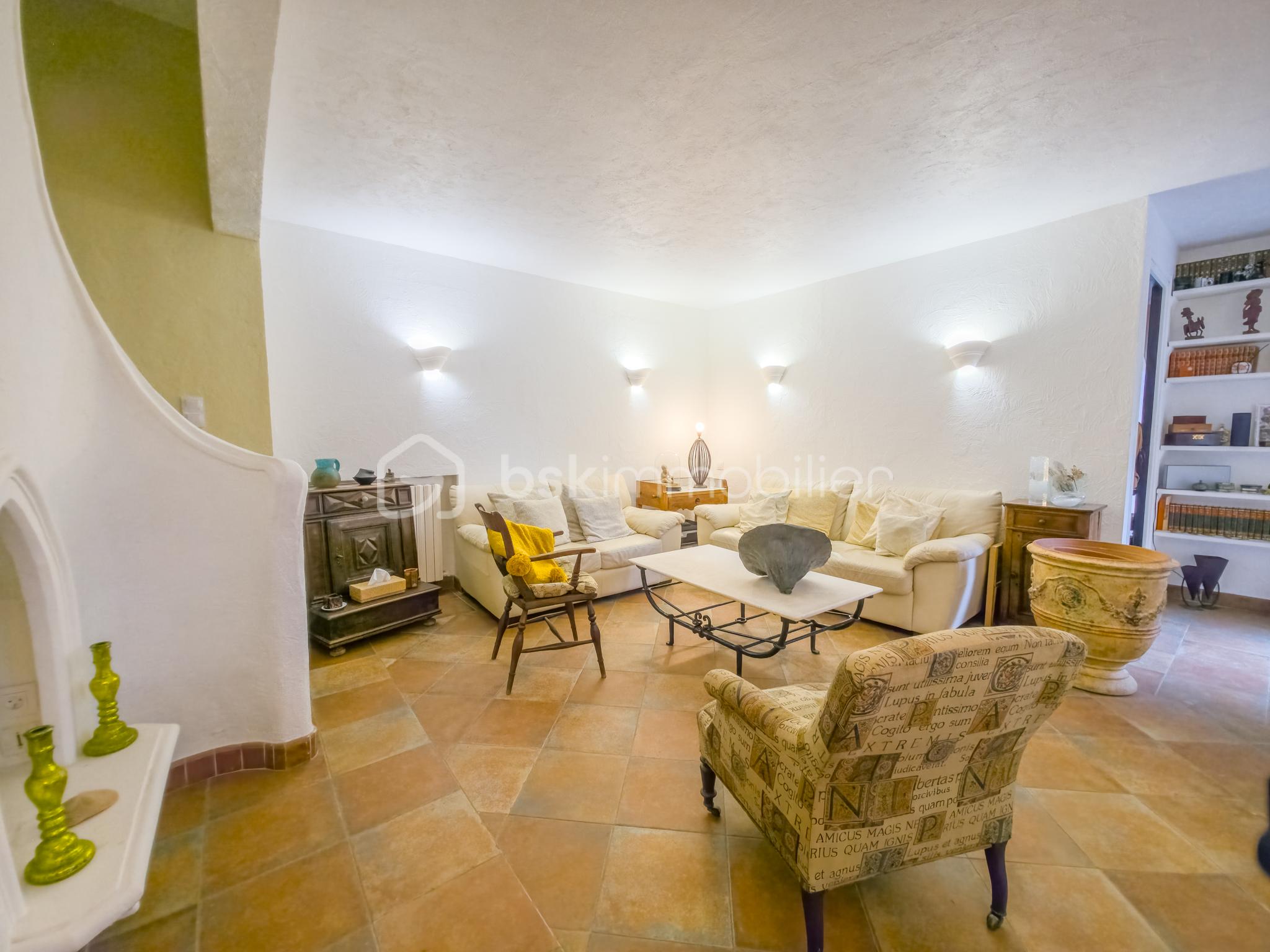 Maison provencale de 315 m² - 20250402_175532.jpg
