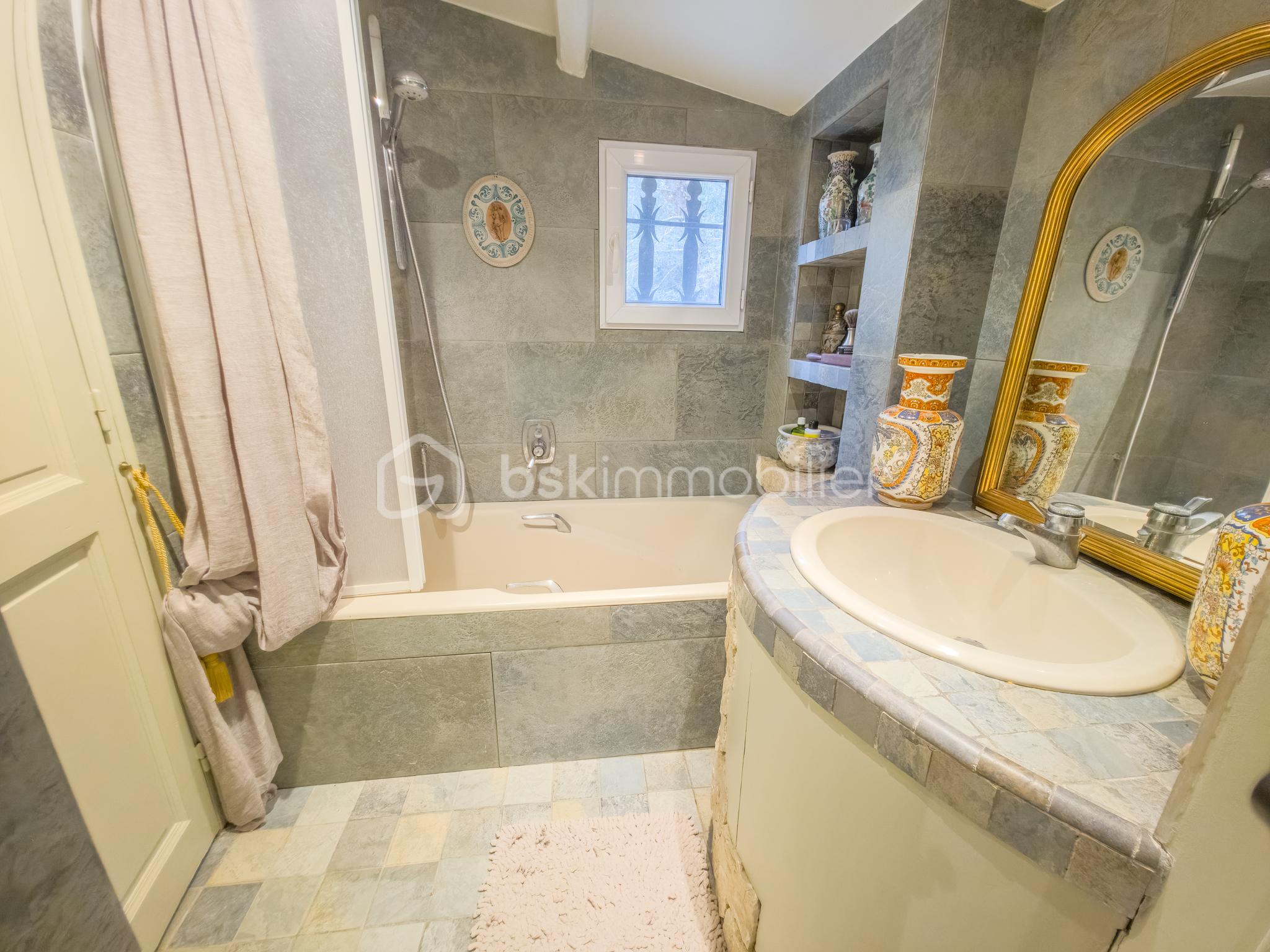 Maison provencale de 315 m² - 20250402_180754.jpg