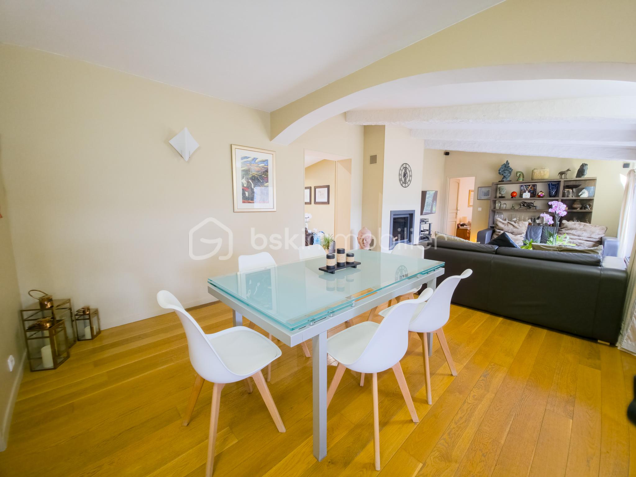 Maison provencale de 315 m² - 20250402_173842.jpg