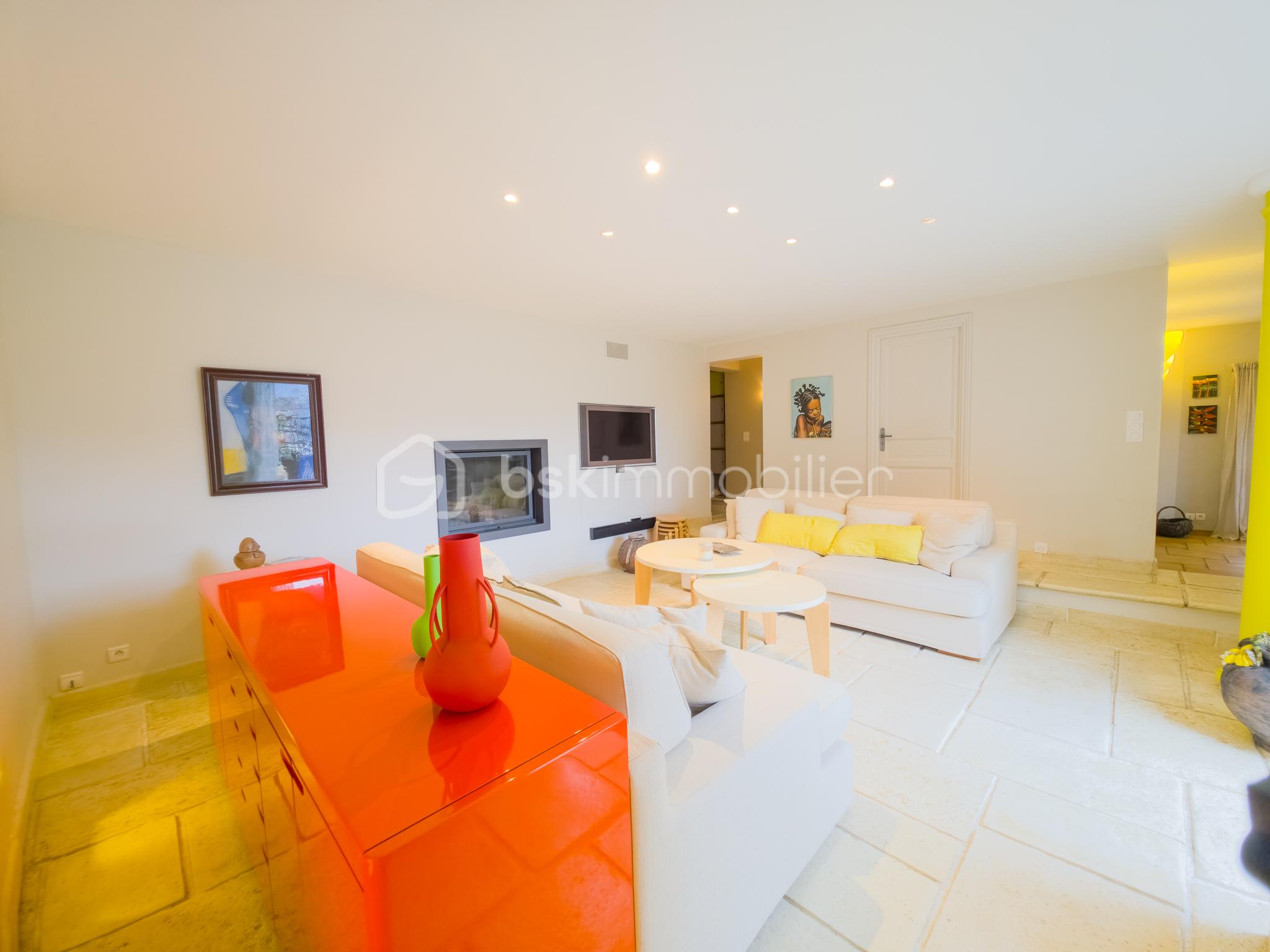 Maison provencale de 315 m² - 20250402_171647.jpg