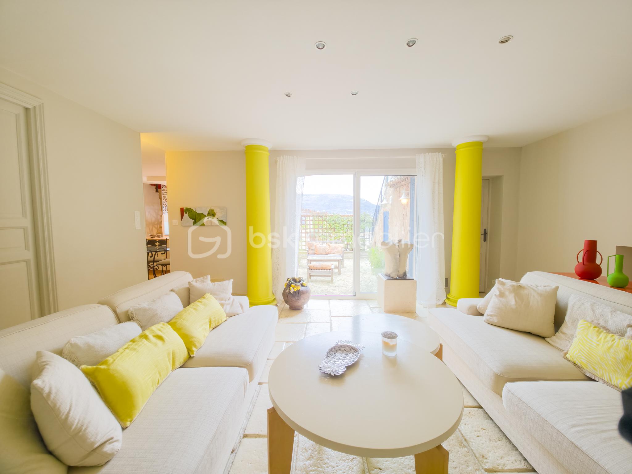 Maison provencale de 315 m² - 20250402_171946.jpg