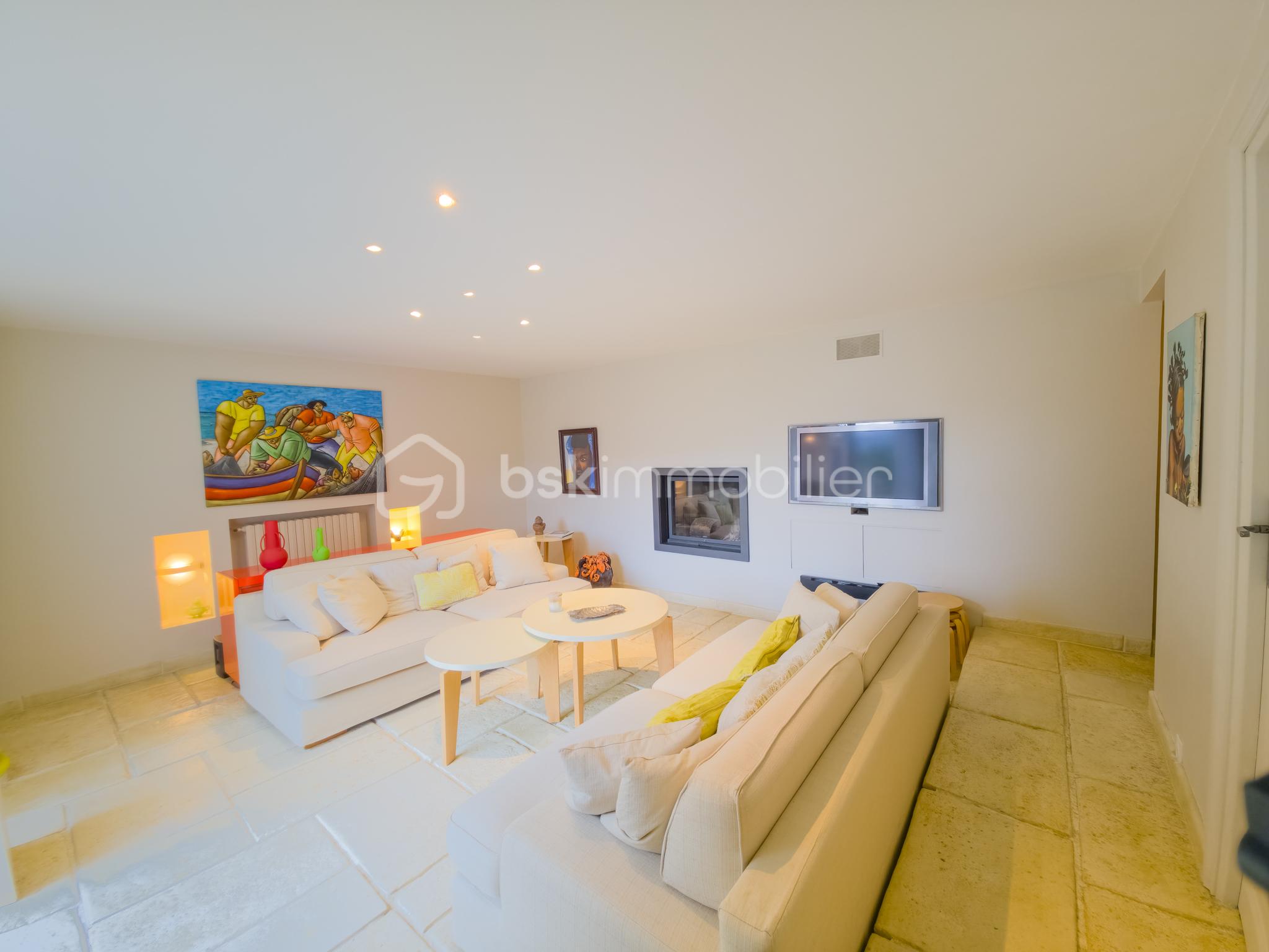 Maison provencale de 315 m² - 20250402_171705.jpg