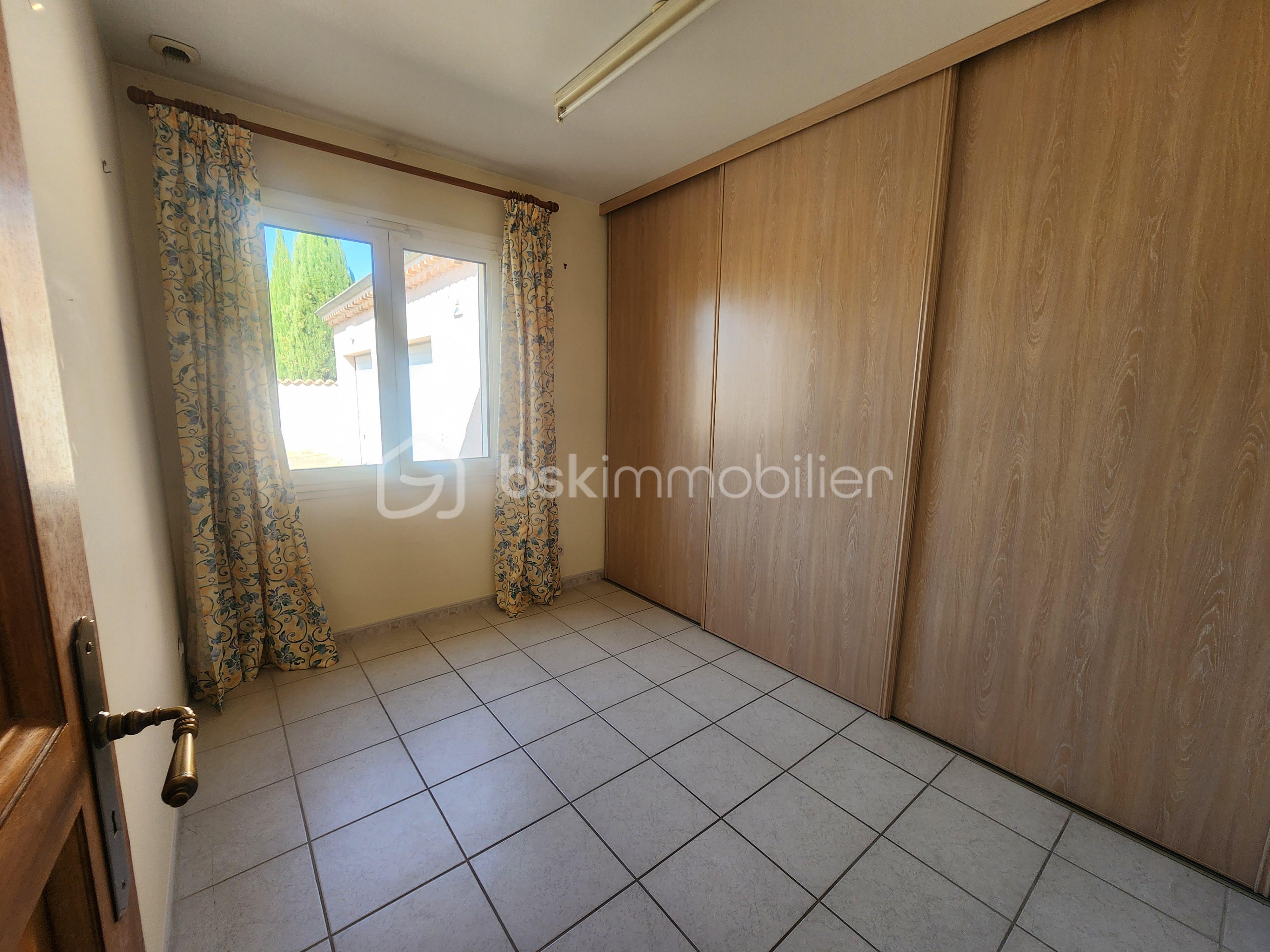 Villa de 174 m² - Bureau - Dressing.jpg