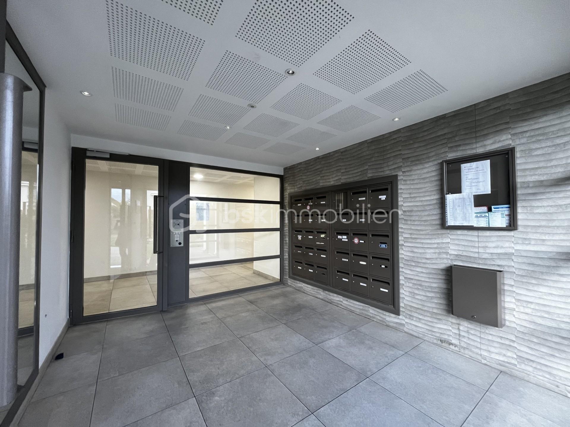Appartement de 61 m² - partoie commune.jpg