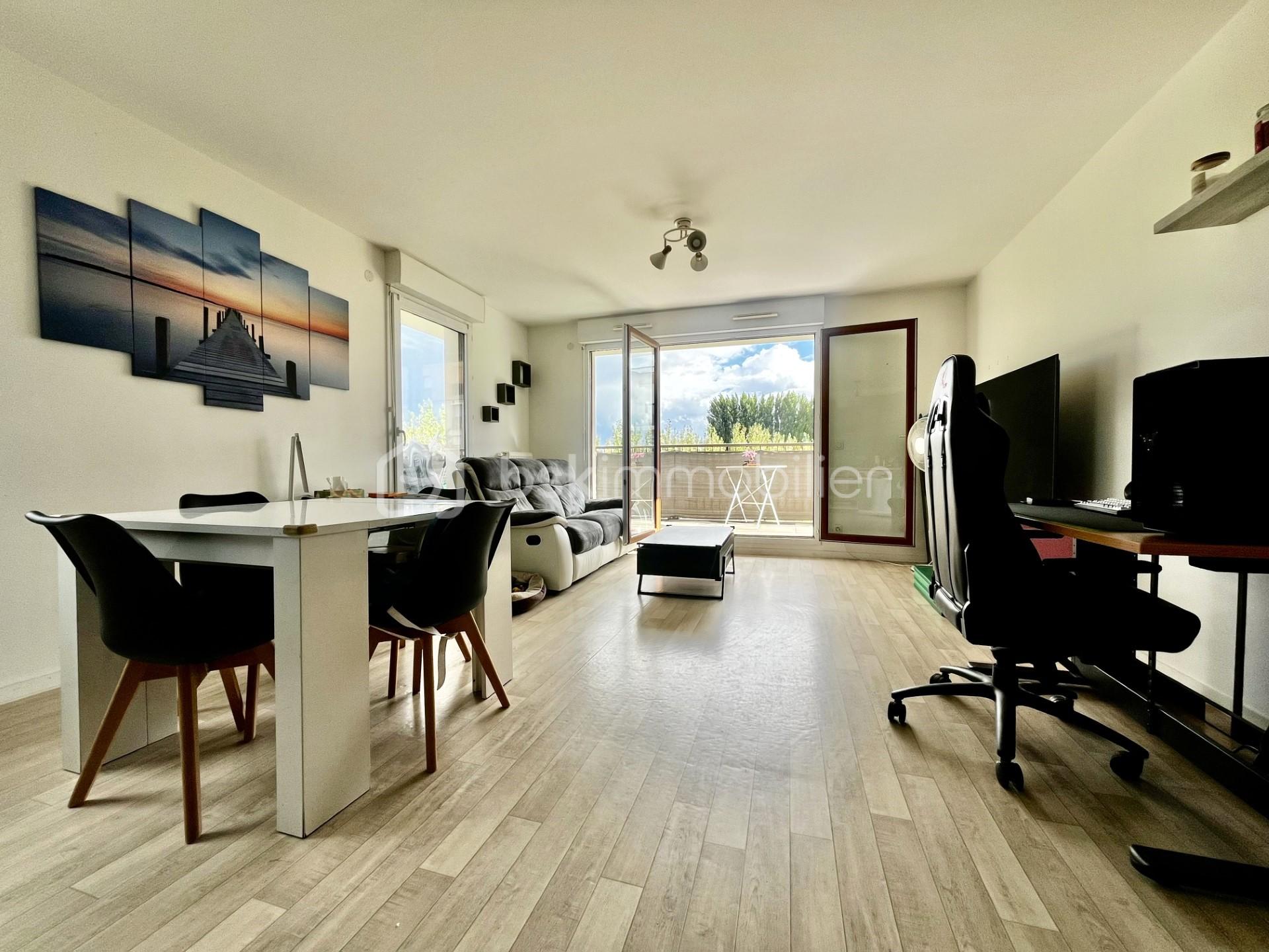 Appartement de 61 m² - sejour.jpg