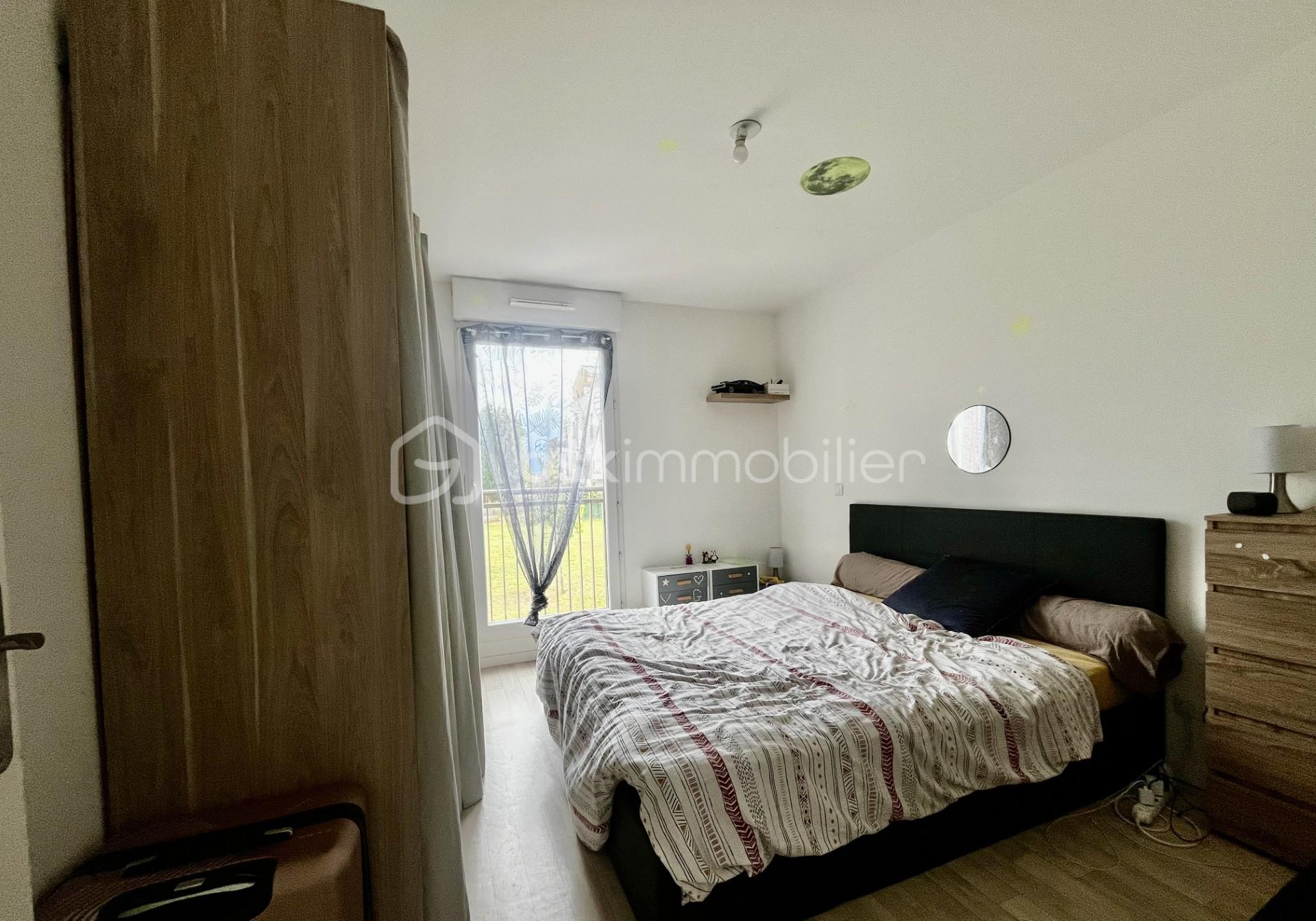 Appartement de 61 m² - chambre.jpg