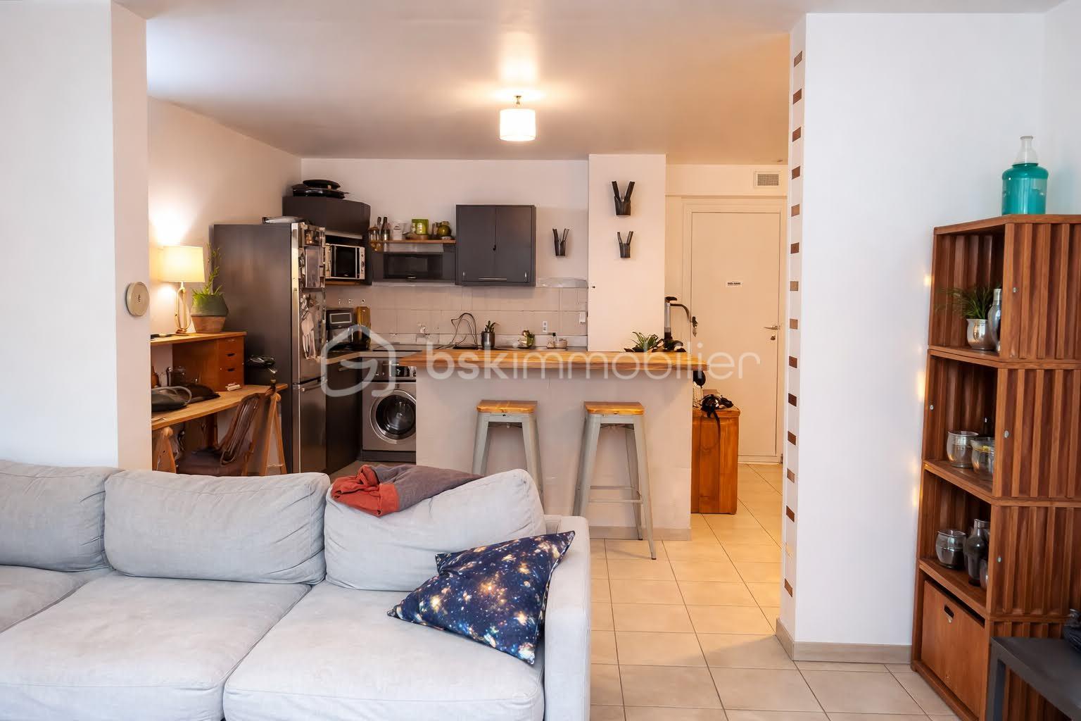 Appartement de 49 m² - PHOTO CHAT.jpg