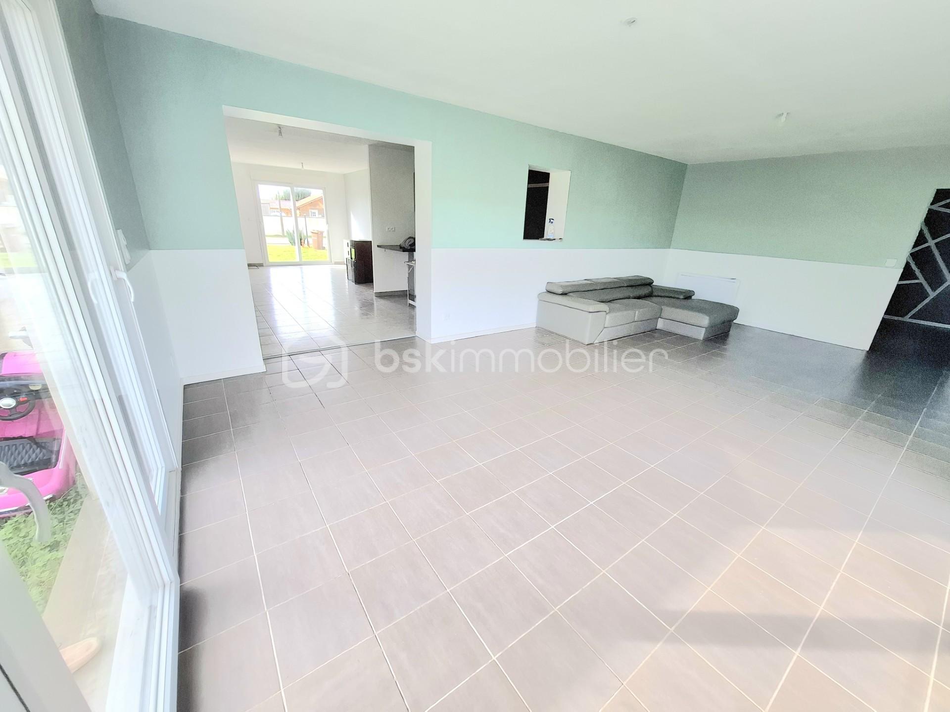 Maison de 140 m² - SALONNEW.jpg