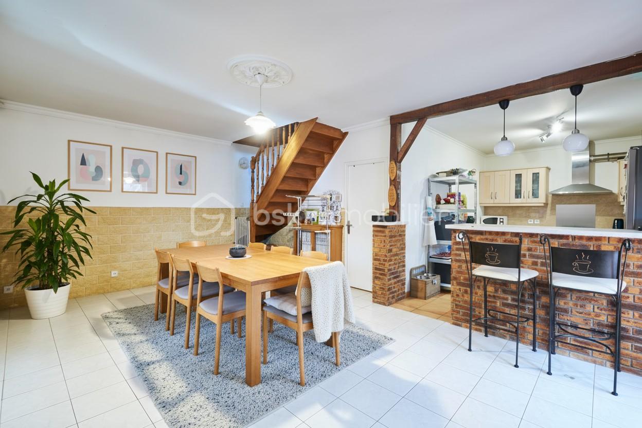Maison de 88 m² - Cuisine ouverte sur séjour top .jpg