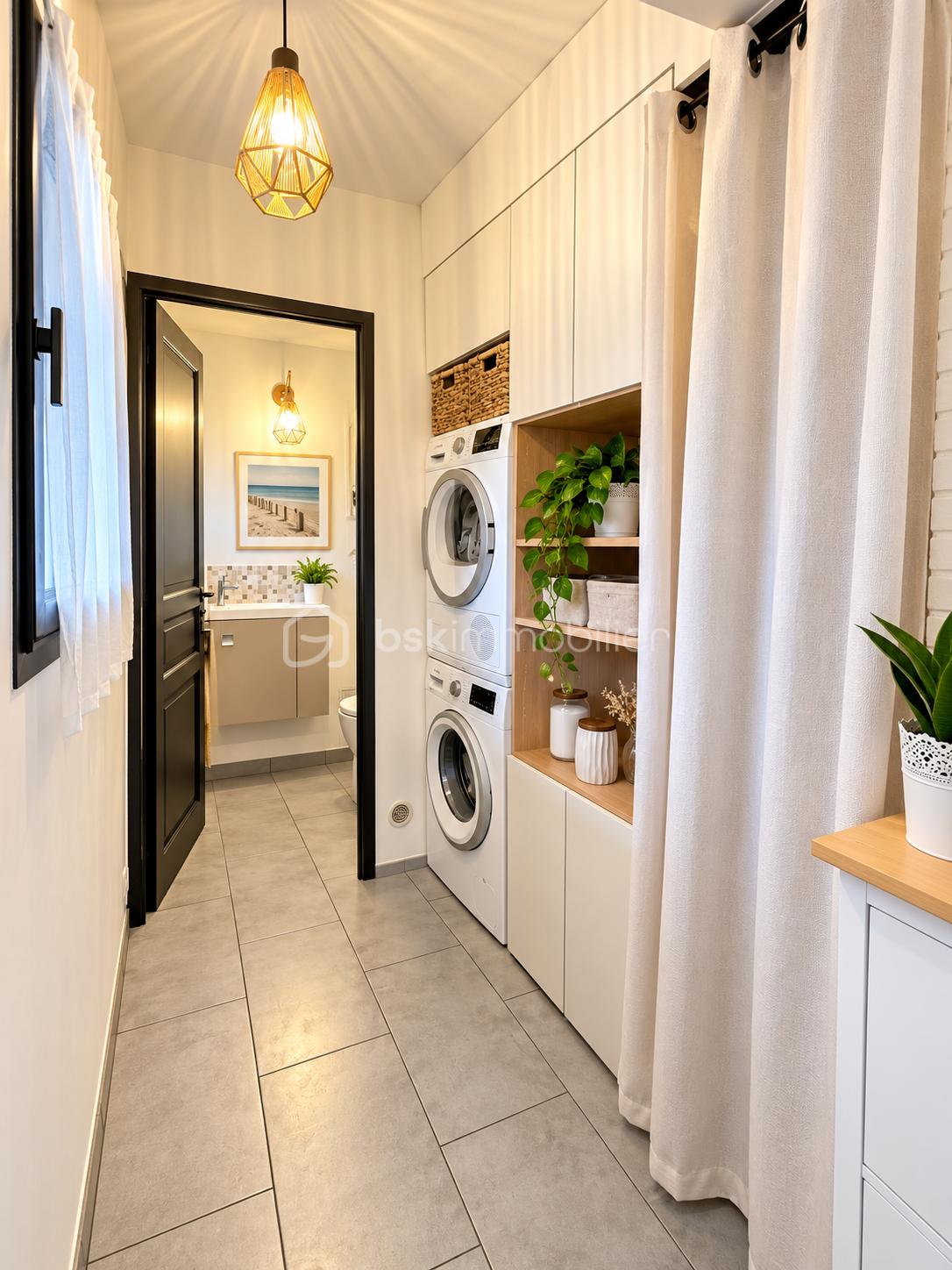 maison-longpont-sur-orge-buanderie-rangements.png