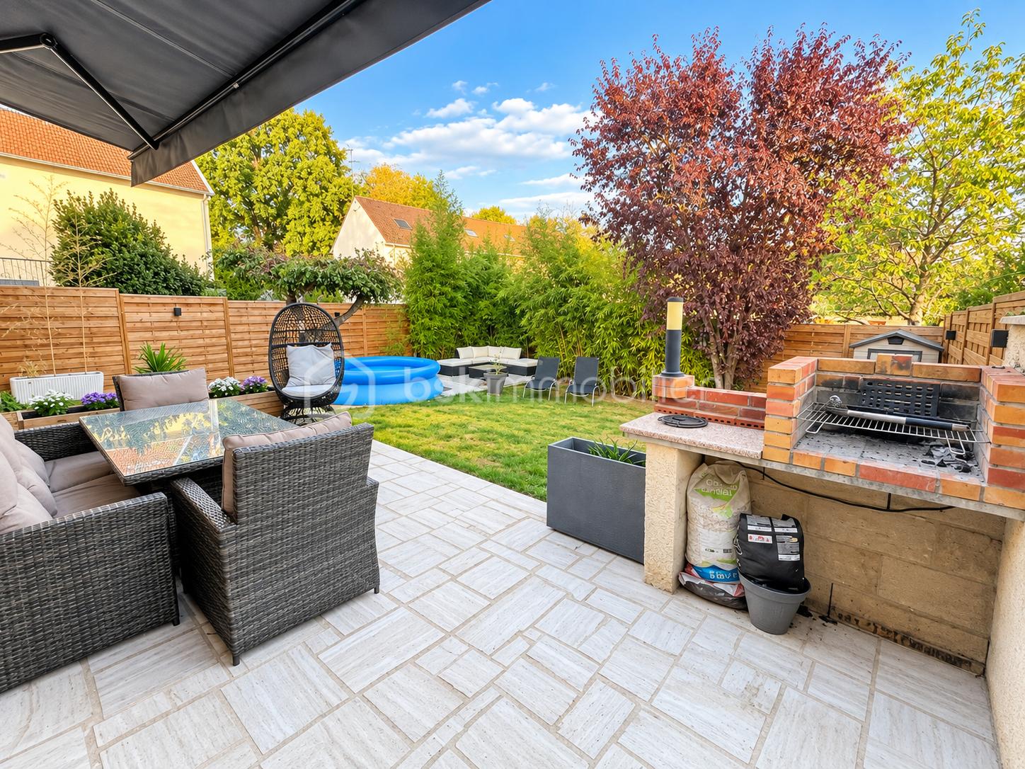 maison-longpont-sur-orge-terrasse-barbecue.png