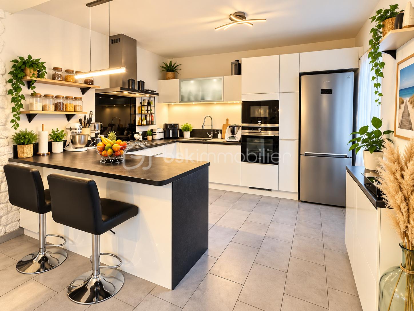 maison-6piéces-longpont-sur-orge-cuisine-equipee-ilot-central.png