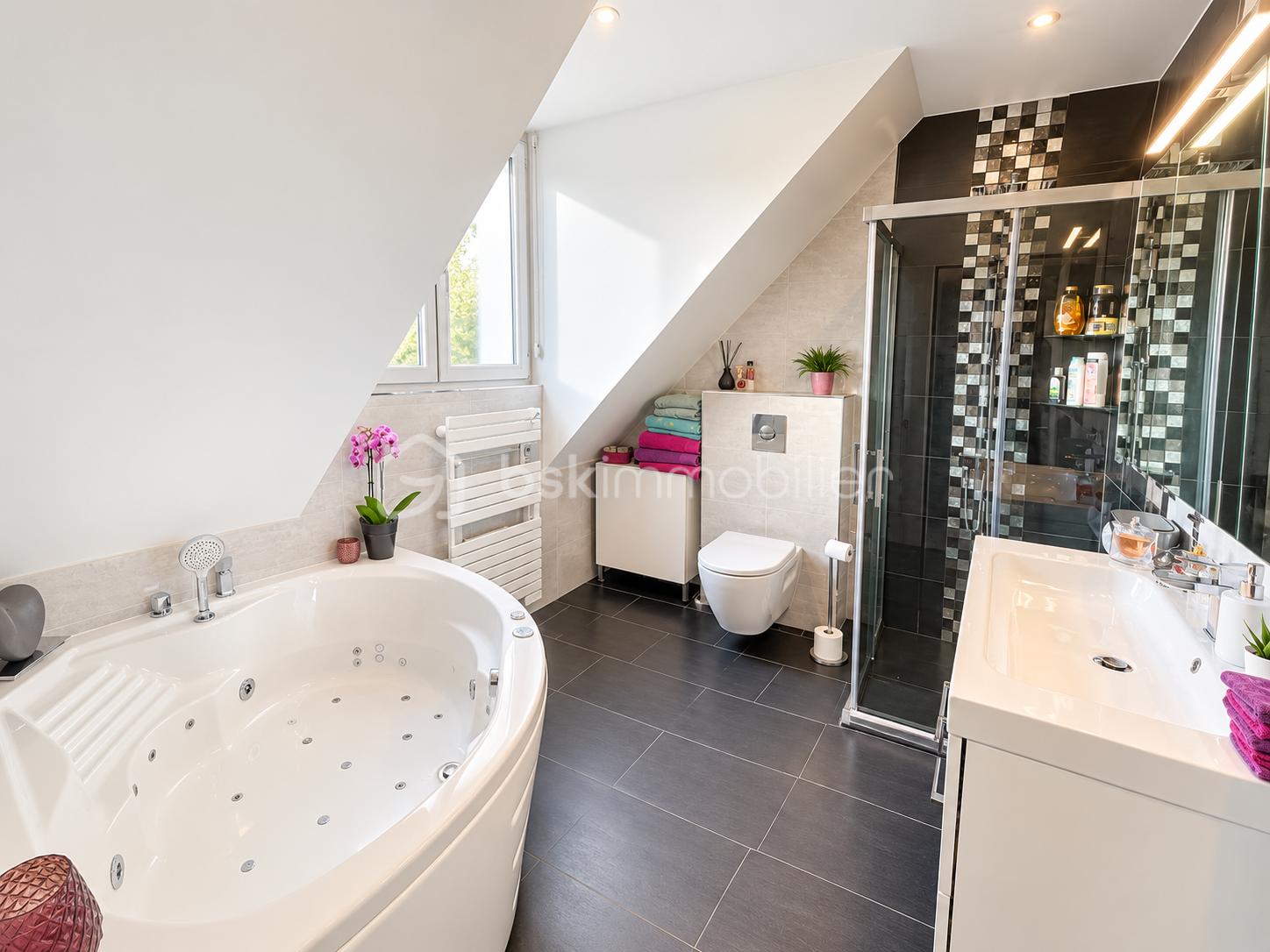 maison-longpont-sur-orge-salle-de-bains-douche.png