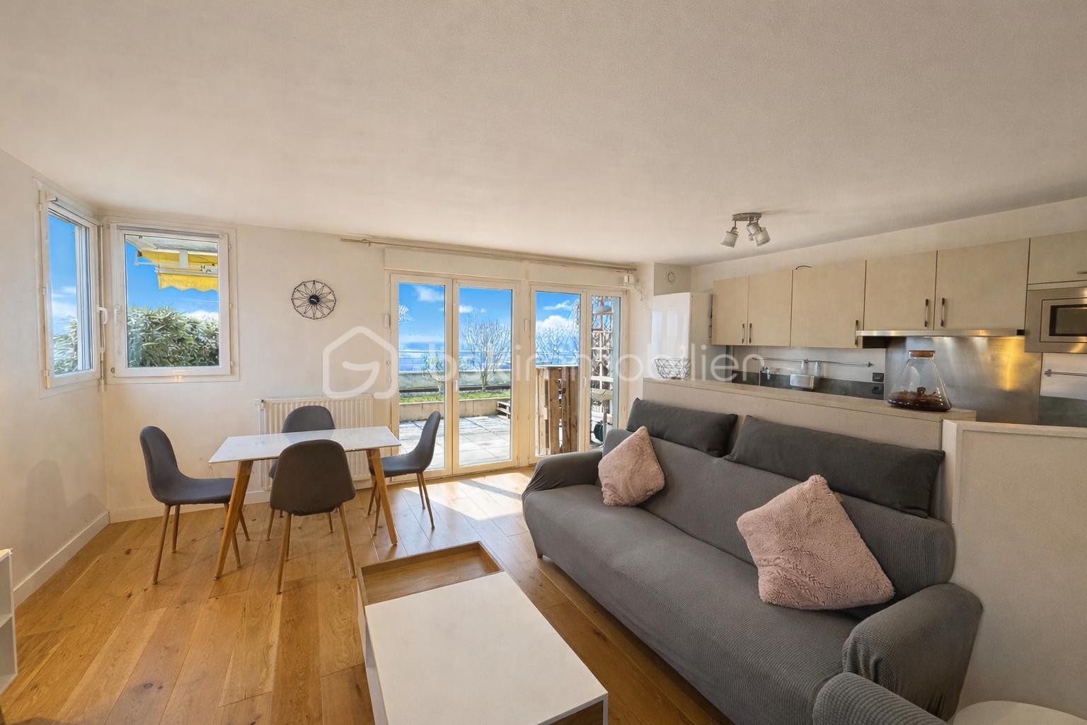 Appartement de 72 m² - 211D58D2-253A-4AB3-B053-BF0750C2F6A6.png