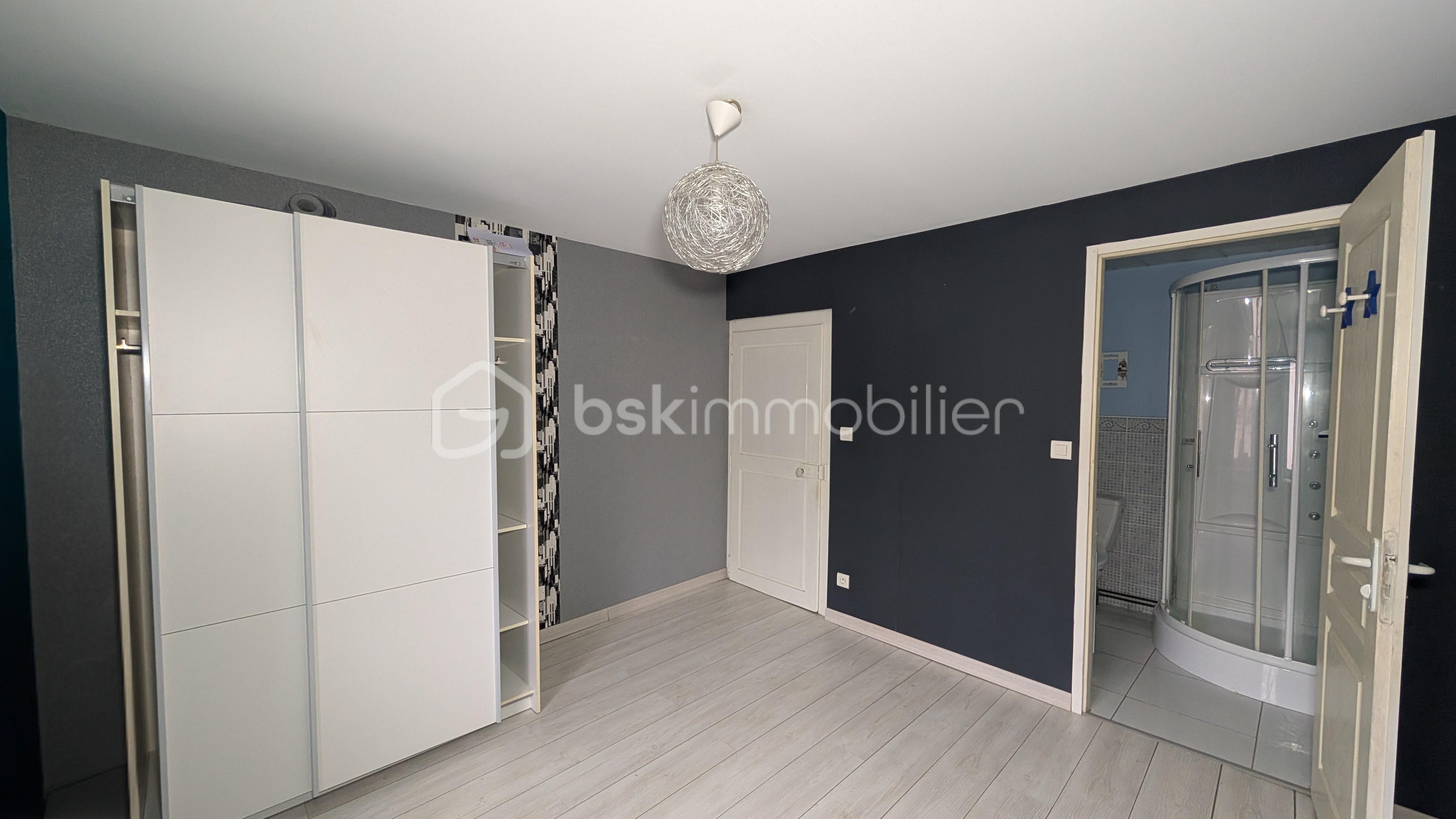 Chambre avec SDE.jpg