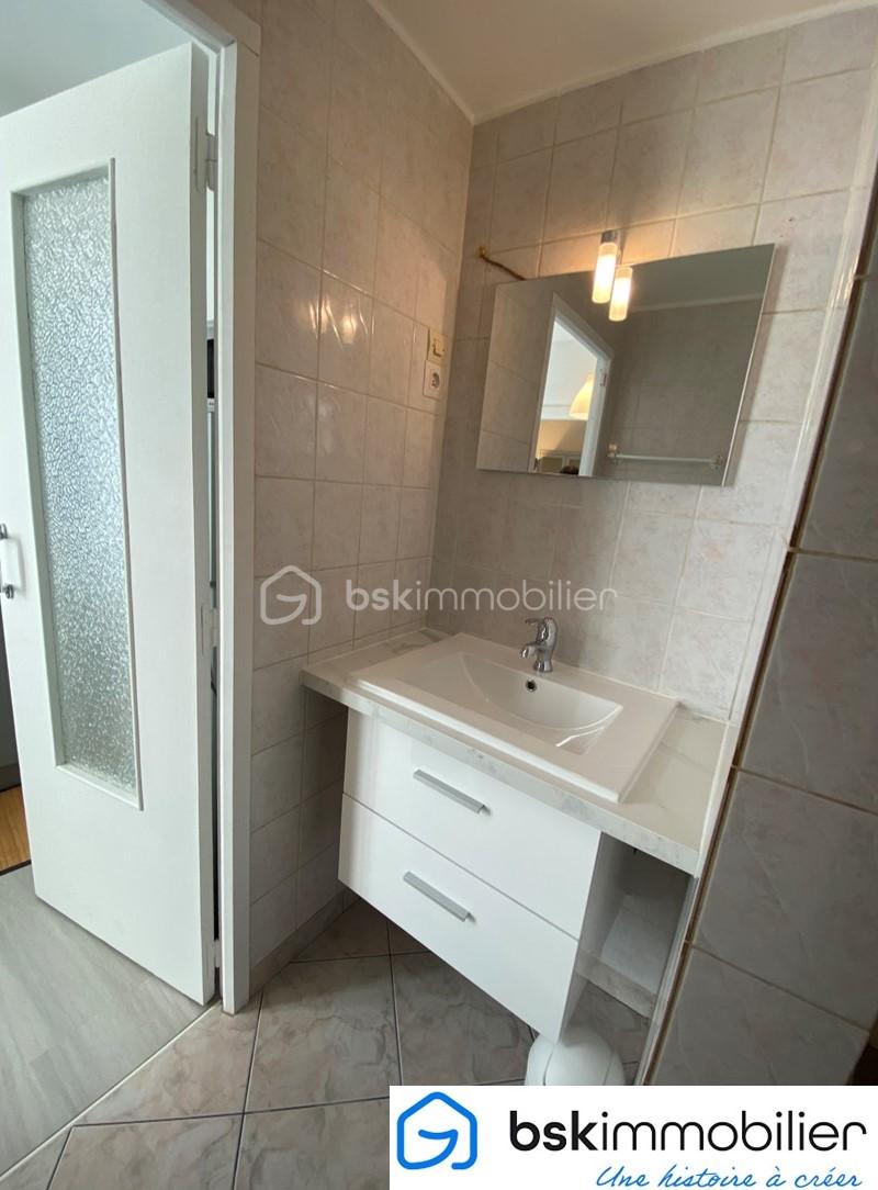Immeuble de 164 m² - 010.jpg