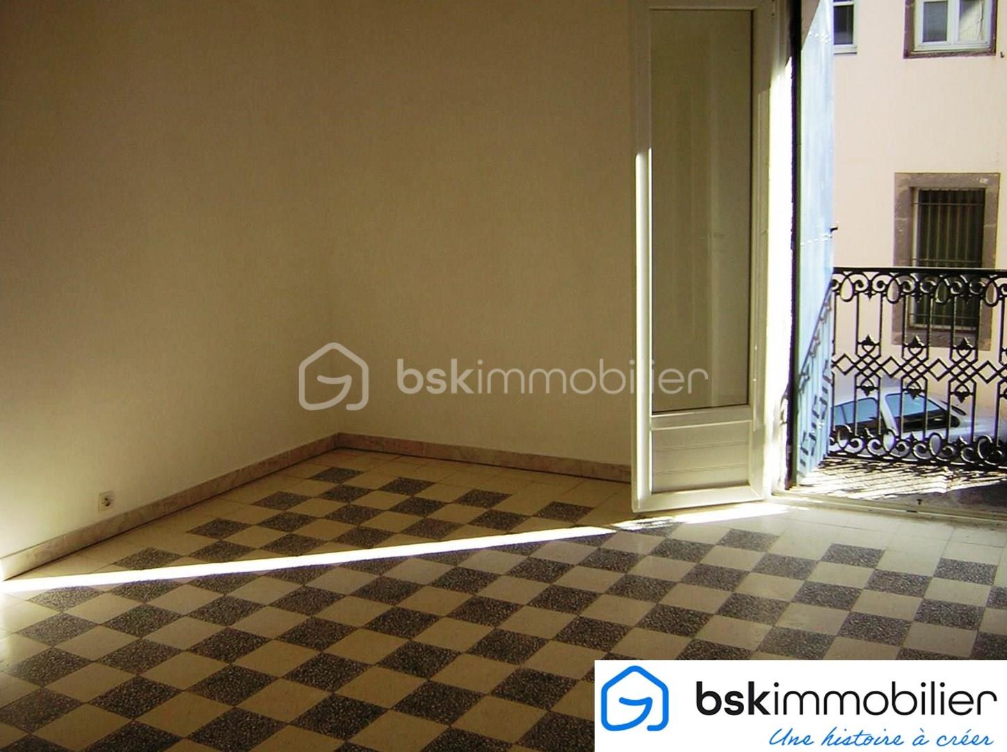 Immeuble de 164 m² - 1 02.jpg