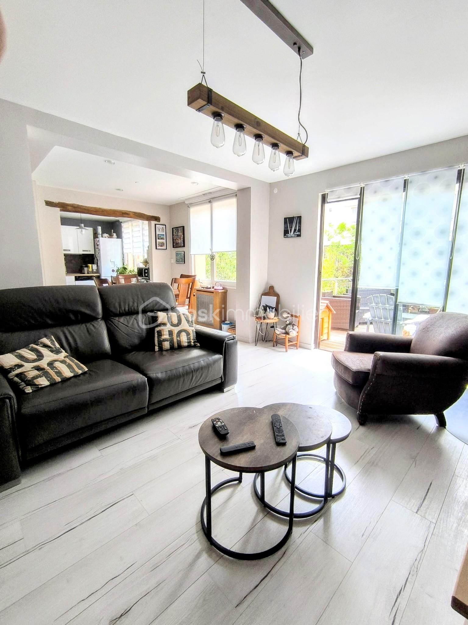 Maison de ville de 124 m² - WhatsApp Image 2025-06-27 at 14.48.26 (1).jpeg