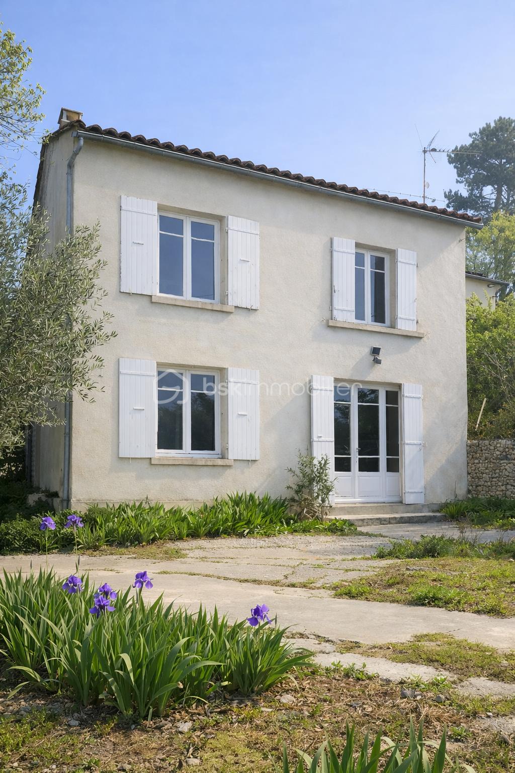 emilie broche bsk immobilier maison a vendre valreas.png