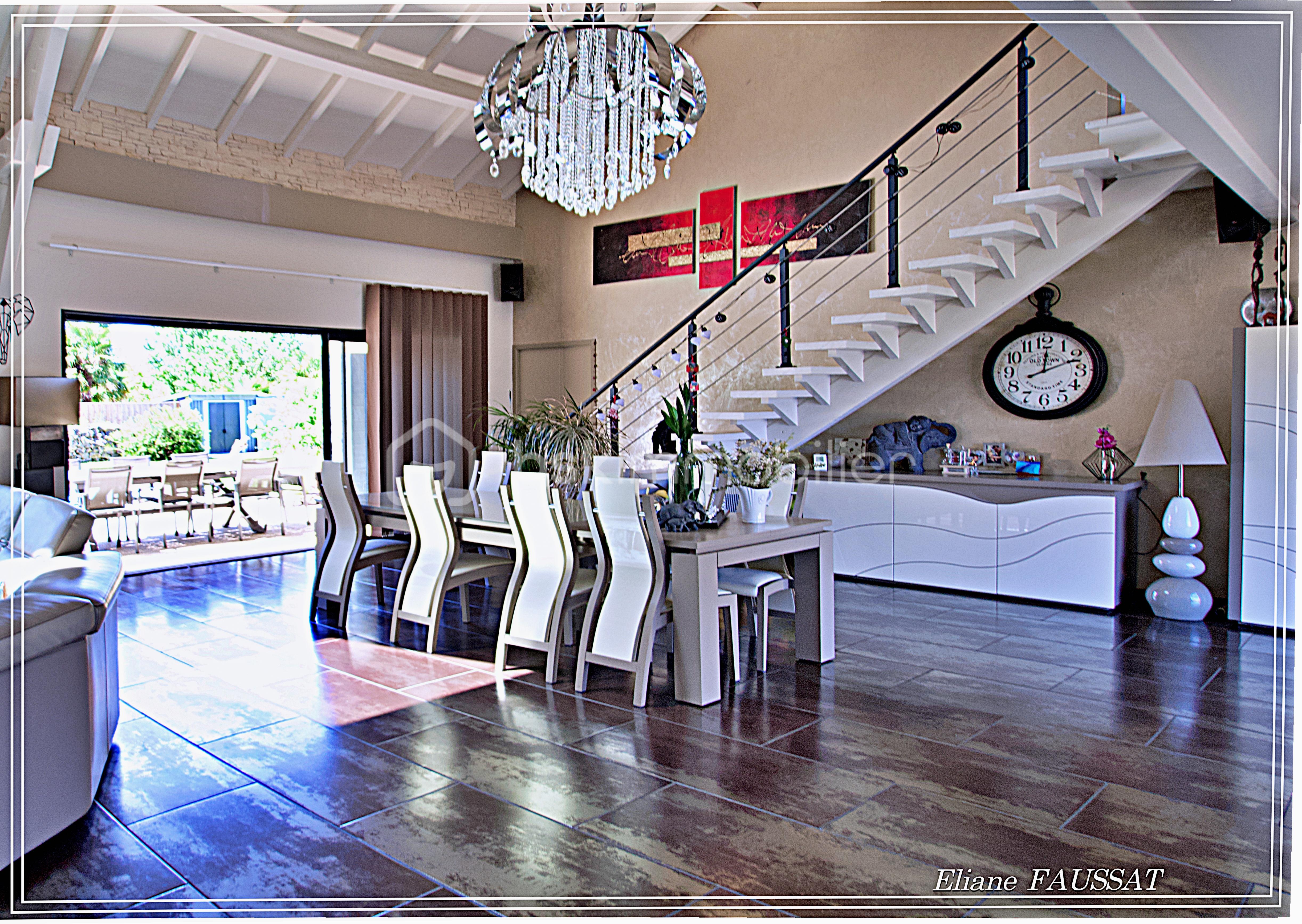 SALLE A MANGER.JPG