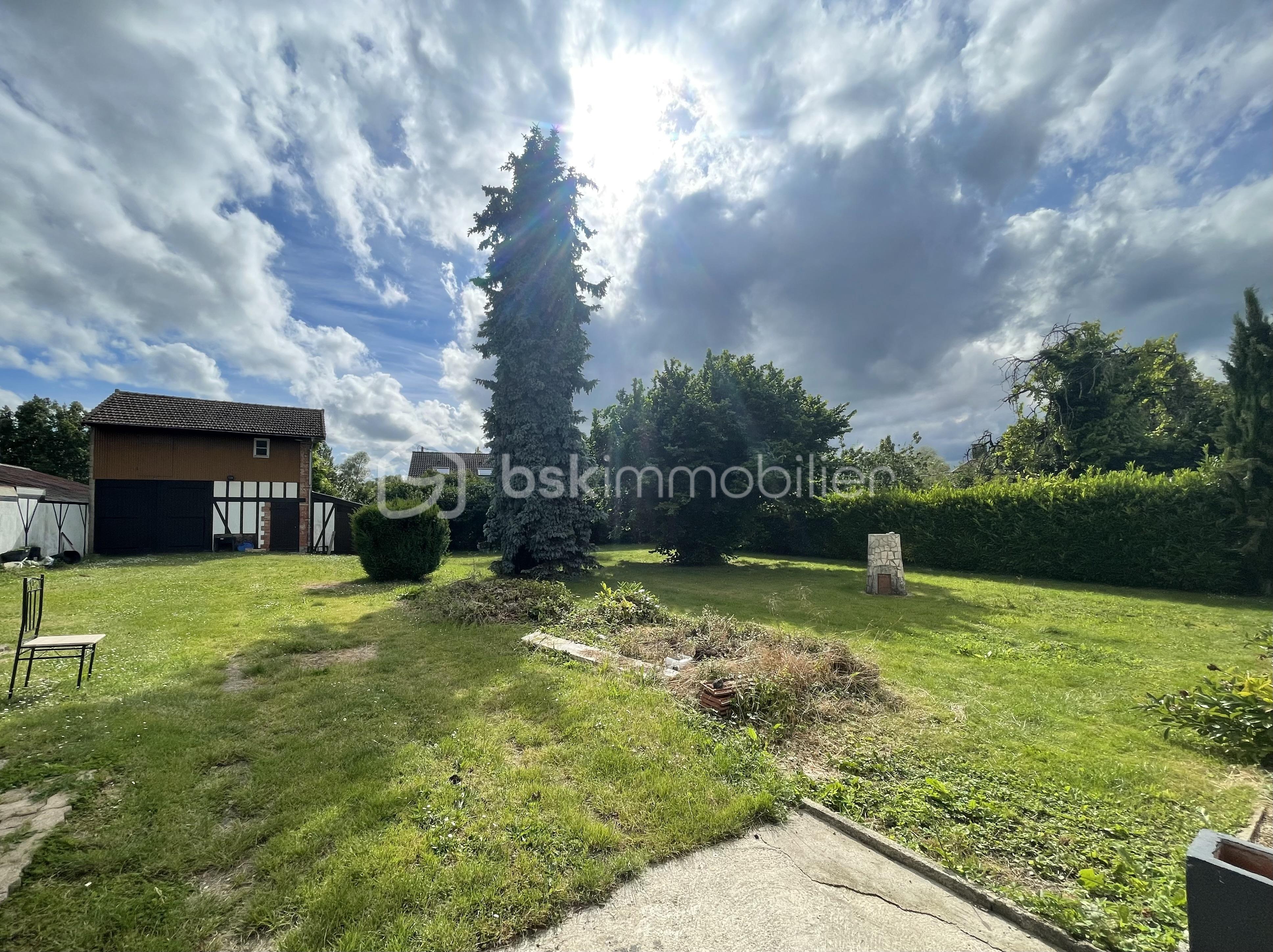 Maison de 160 m² - jardin .jpg