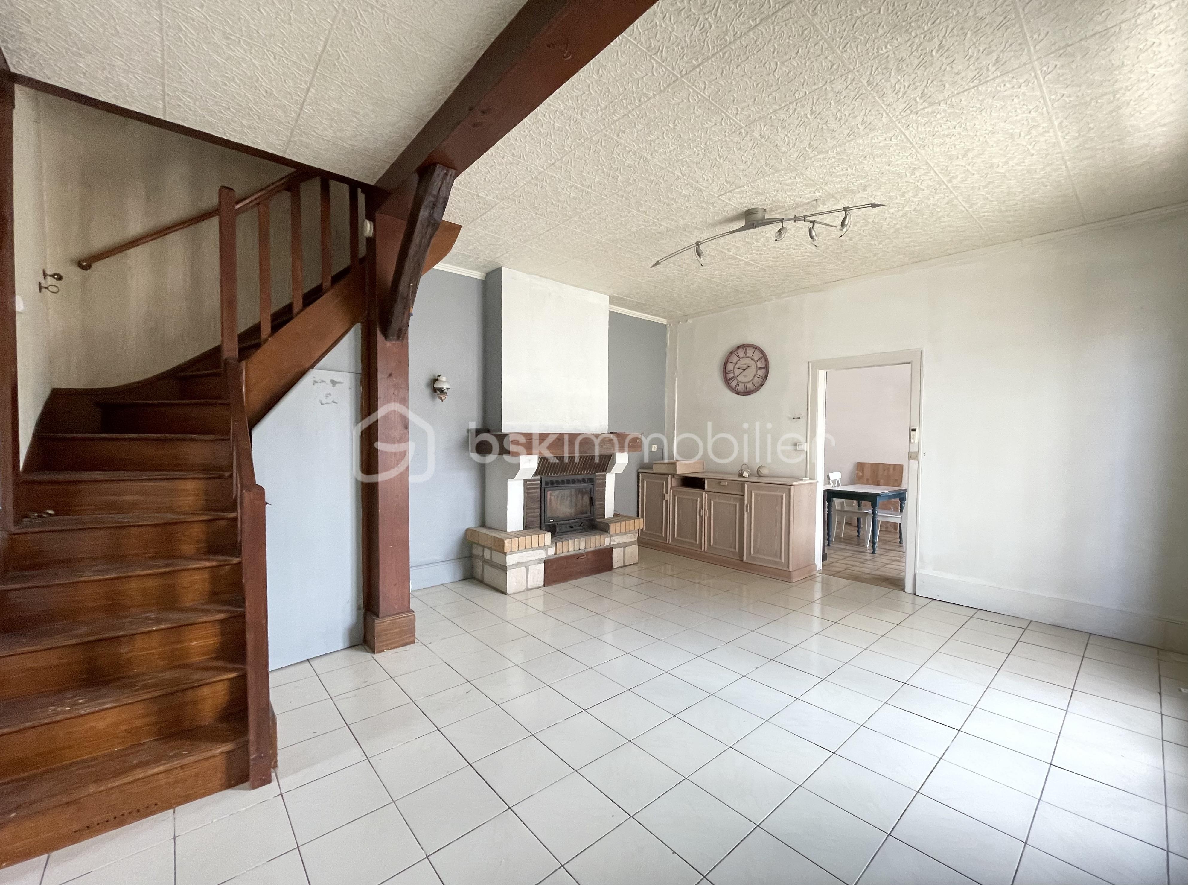 Maison de 160 m² - séjour 2.jpg