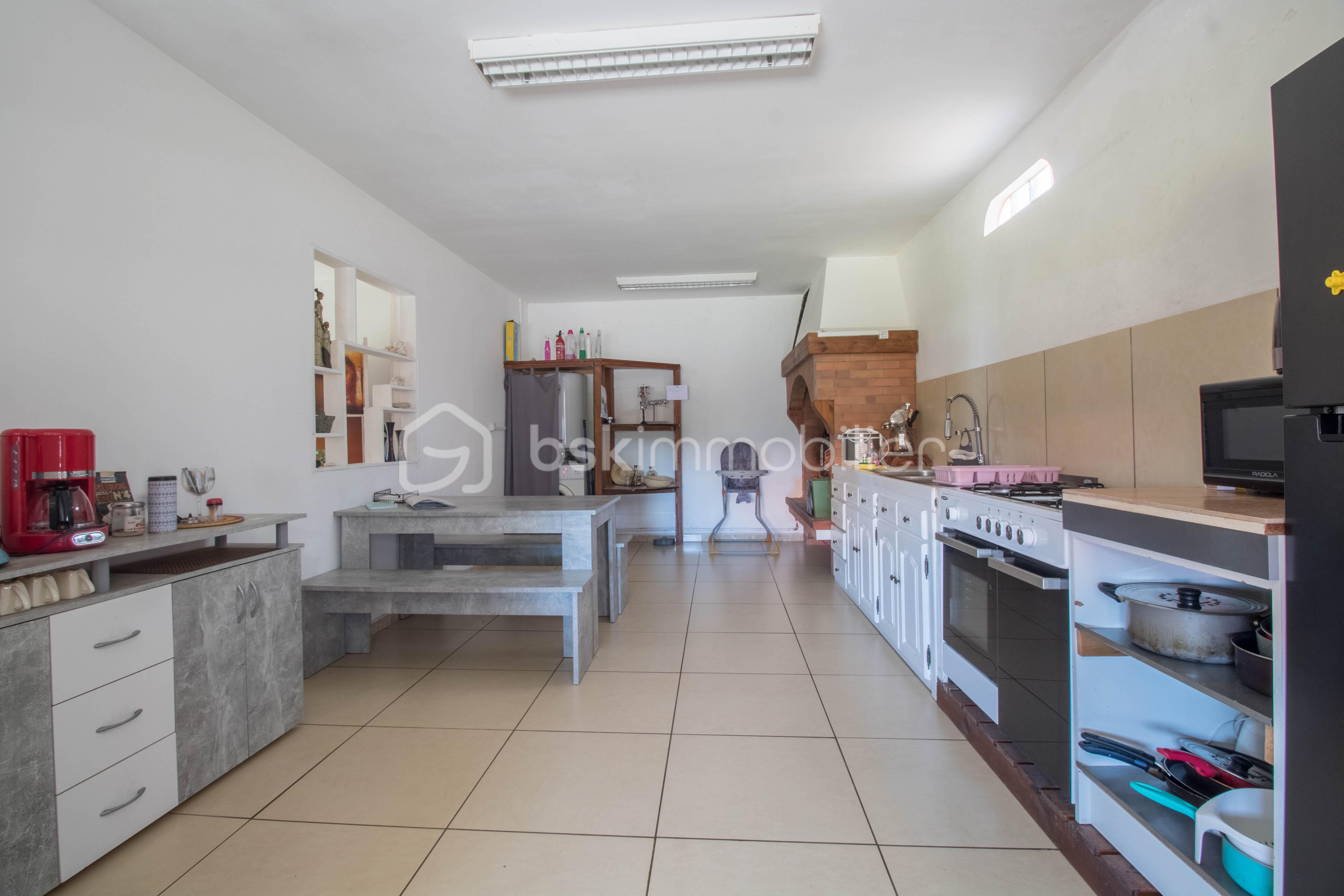 Maison de 210 m² - GITE (3).jpg