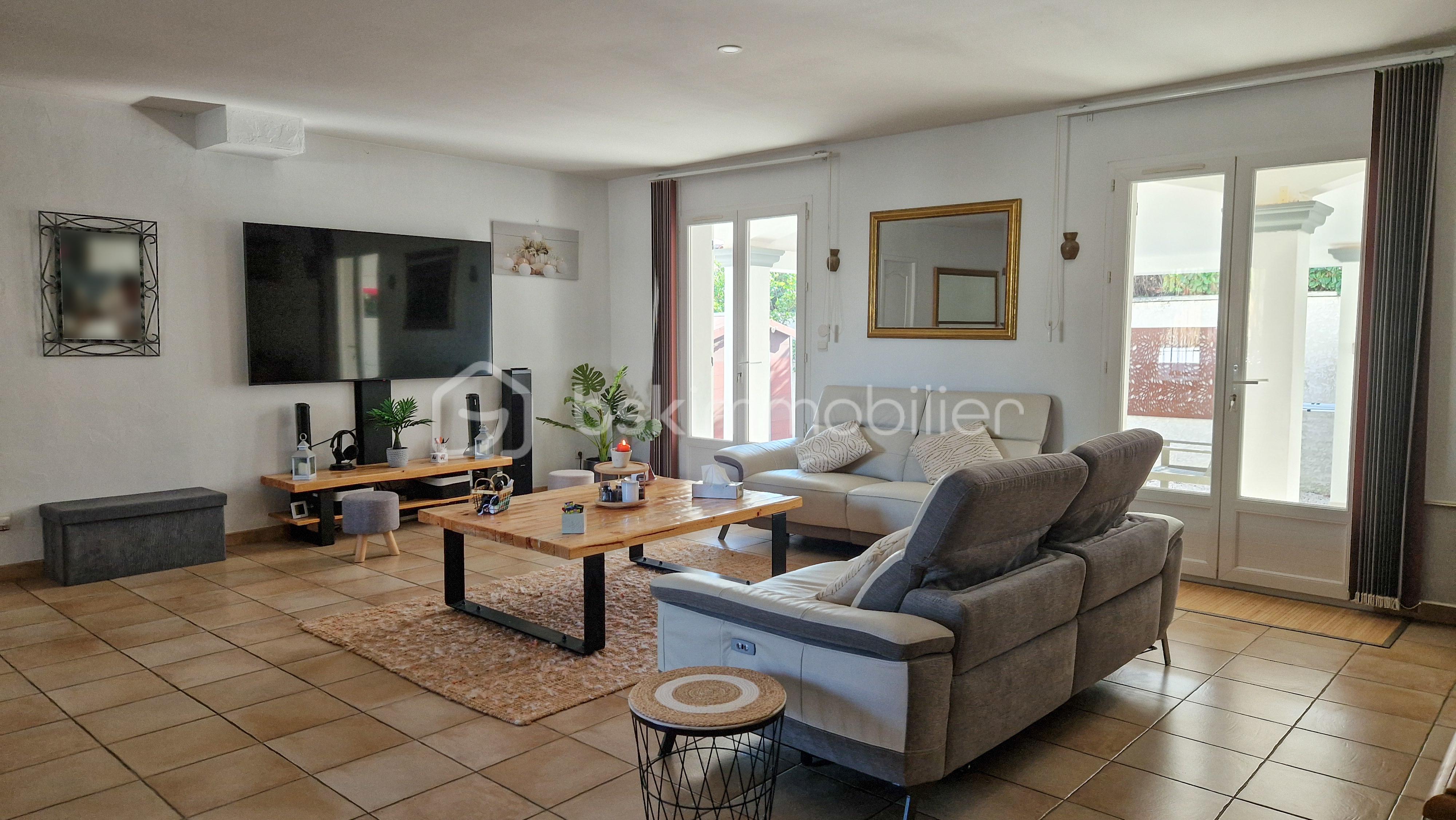 Maison traditionnelle de 155 m² - 20241102_141751-1.jpg